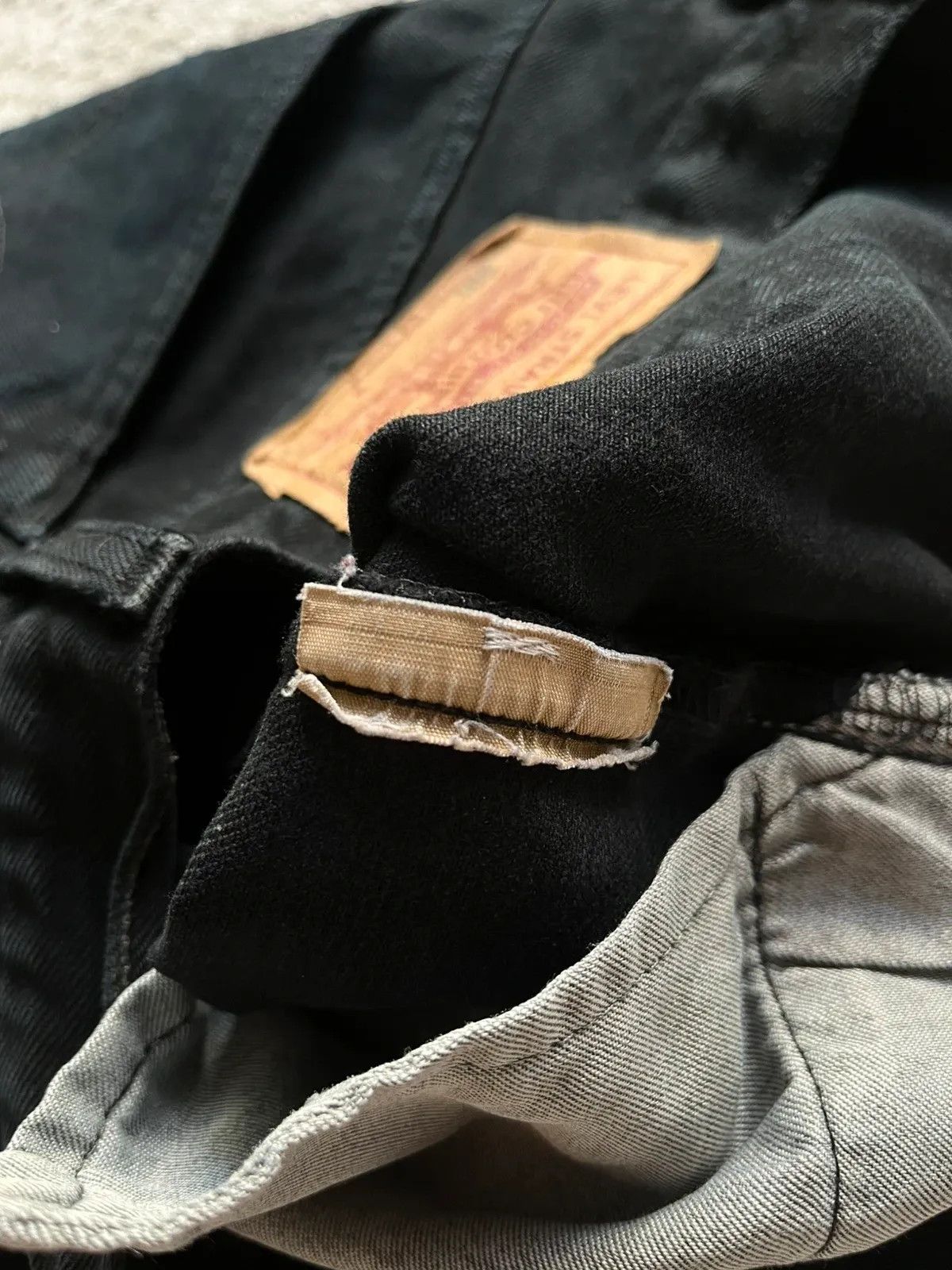 Levi's Levi's 501 Sz W 32 L 32 Black Denim Jeans Rare Size US 34 / EU 50 - 9 Thumbnail