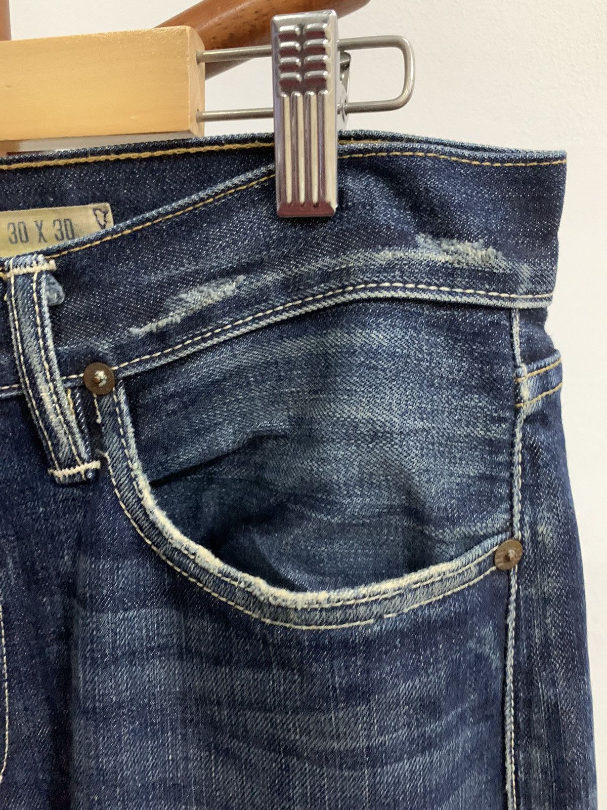 Polo Ralph Lauren × Ralph Lauren Ralph Lauren York Classic Wash Bleeker 867 Distressed Denim Size US 32 / EU 48 - 7 Thumbnail
