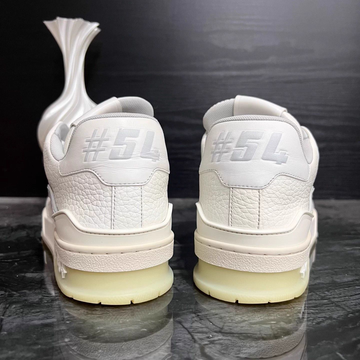 Nike Nike Trainer White Cement US9 95New $3000 Size US 8 / IT 38 - 4 Thumbnail