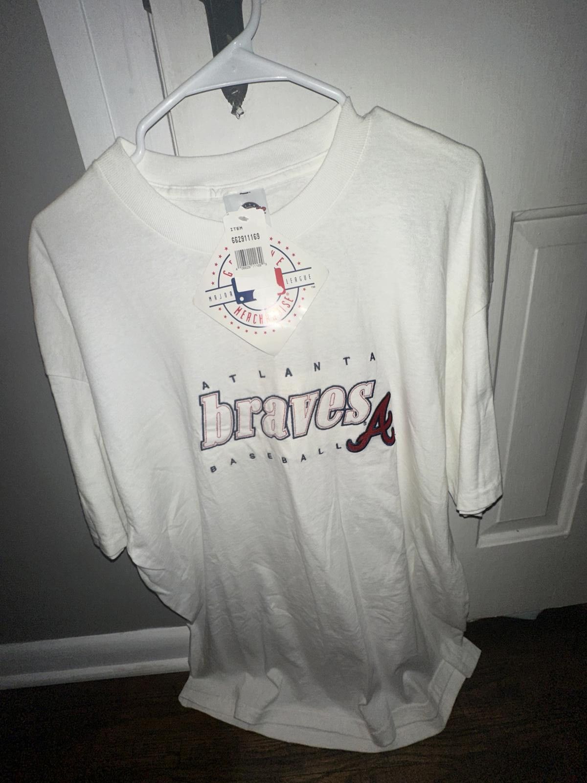 Designer Deadstock 90s Atlanta Braves Hank Aaron Embroidered T-Shirt Size US XL / EU 56 / 4 - 1 Thumbnail