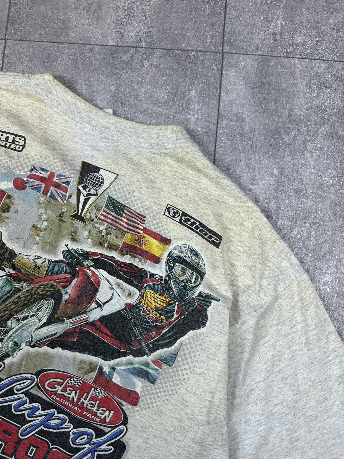 Other Motocross 2002 World Cup Overprint Logo Distressed Tee Size US XL / EU 56 / 4 - 4 Thumbnail