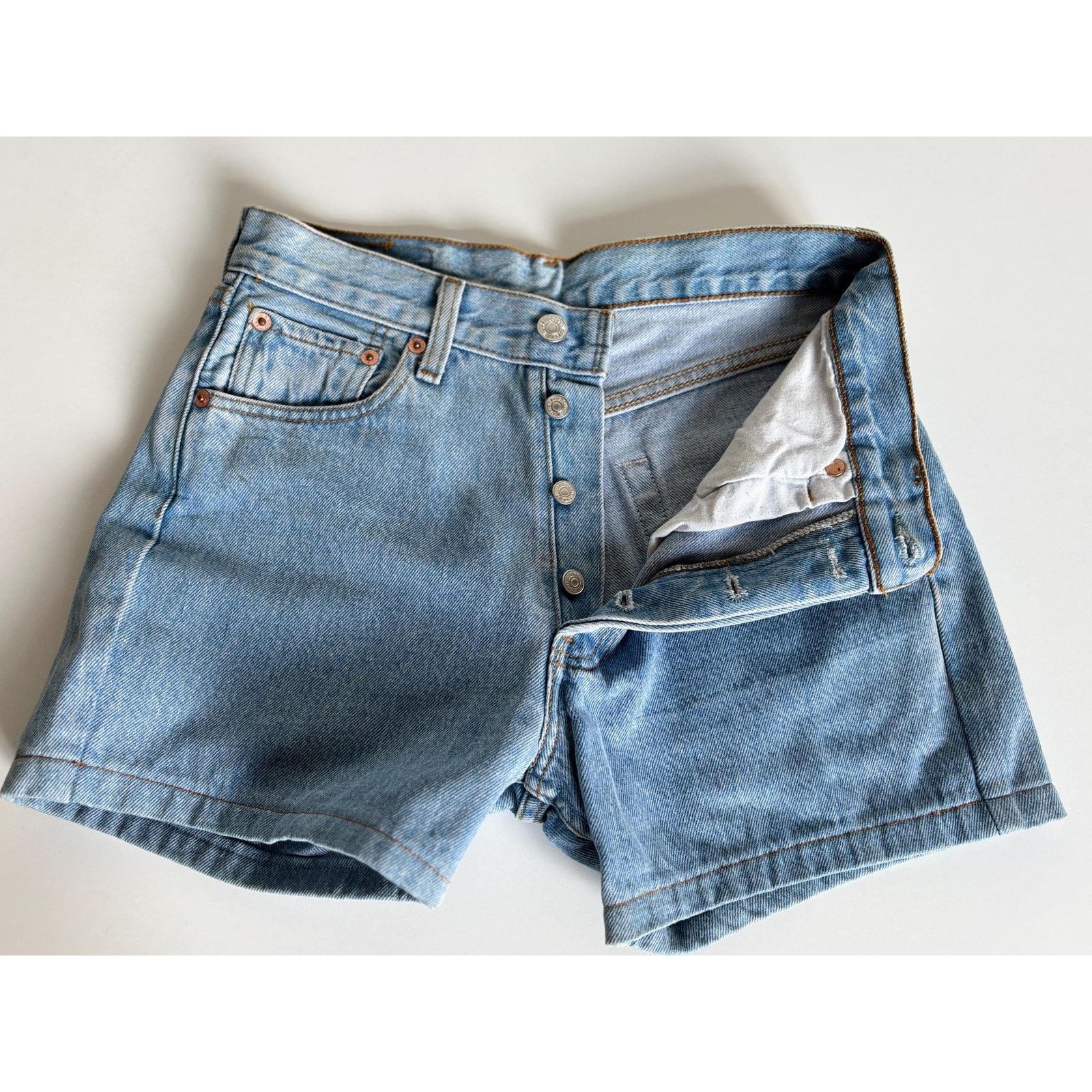 Levi's Levi’s 501-0113 Cut Off Shorts W28 Made in USA 90s Denim Size 28" / US 6 / IT 42 - 6 Thumbnail
