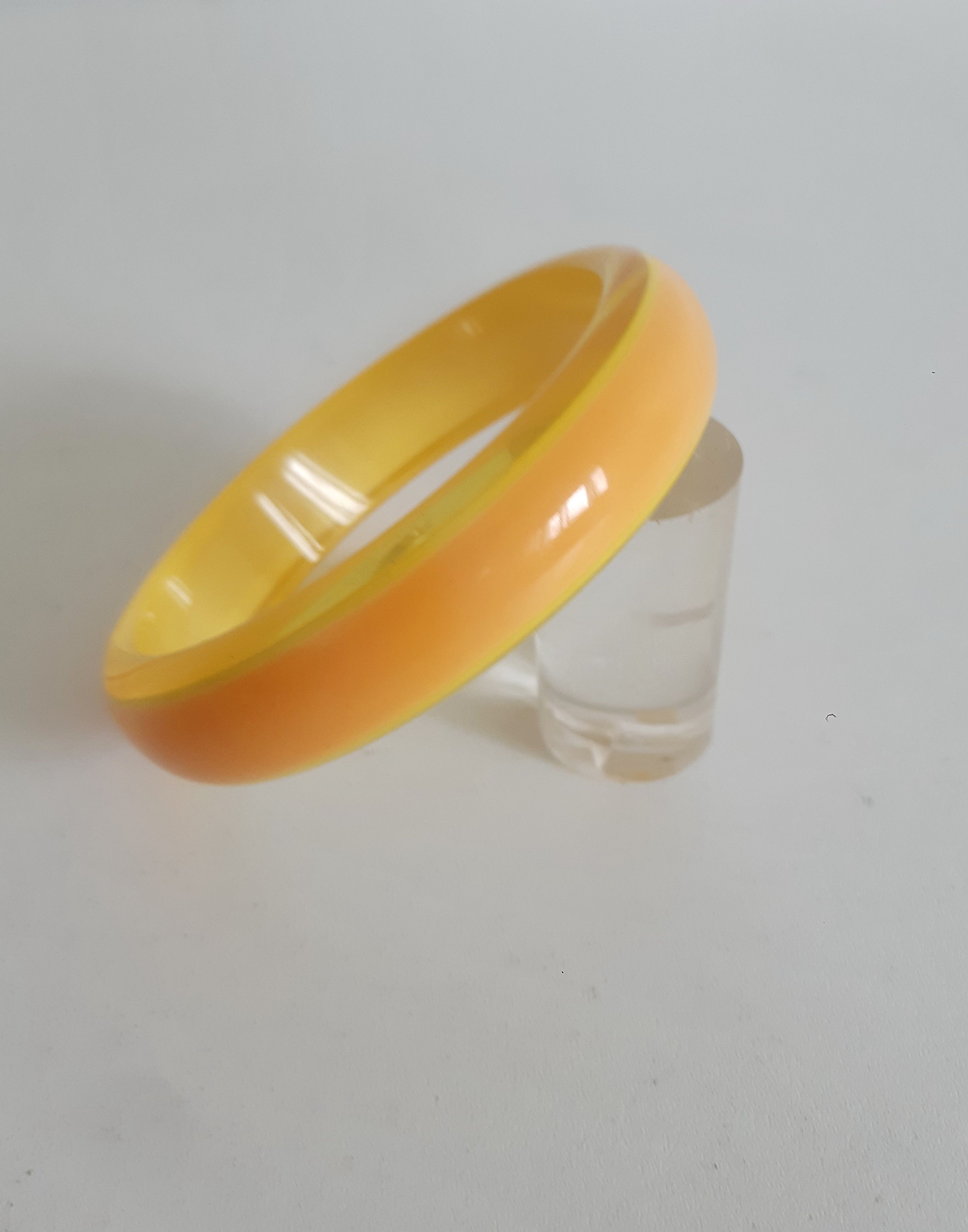 Other Vintage BAKELITE Bangl Bracelet Size ONE SIZE - 6 Thumbnail