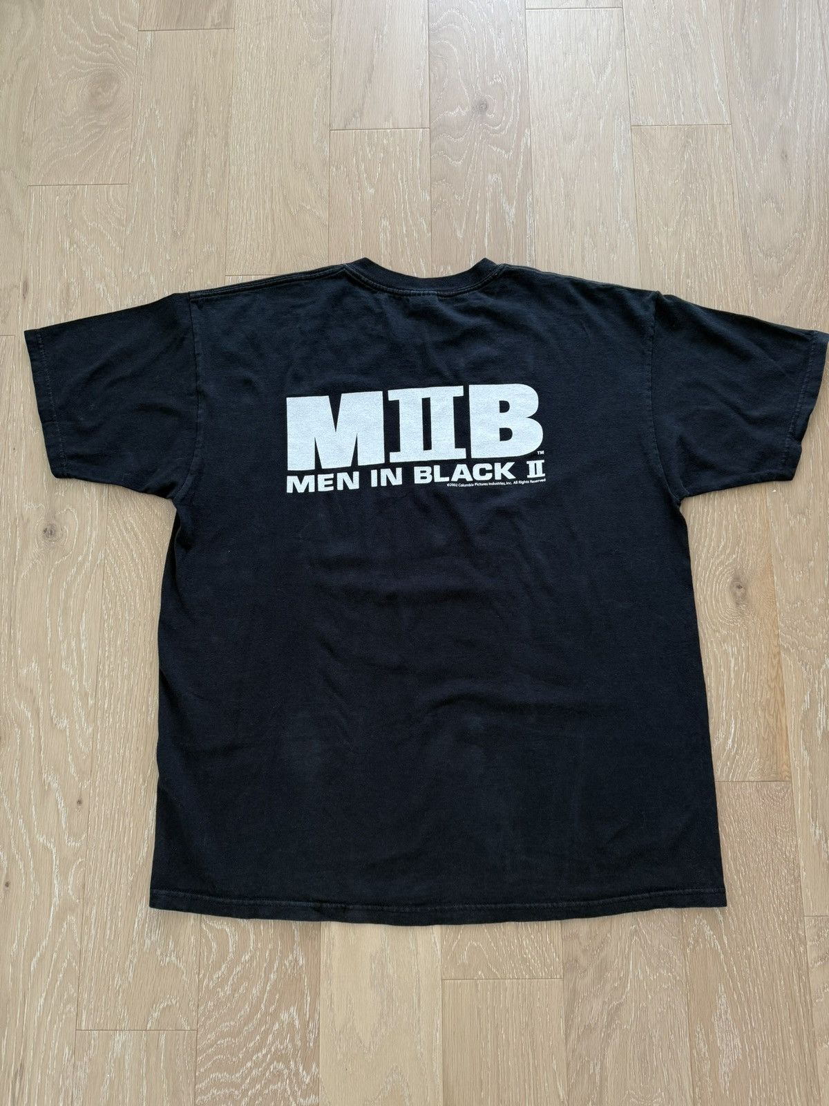 Anvil Vintage Men in Black 2 movie promo Y2K shirt Size US XL / EU 56 / 4 - 8 Thumbnail