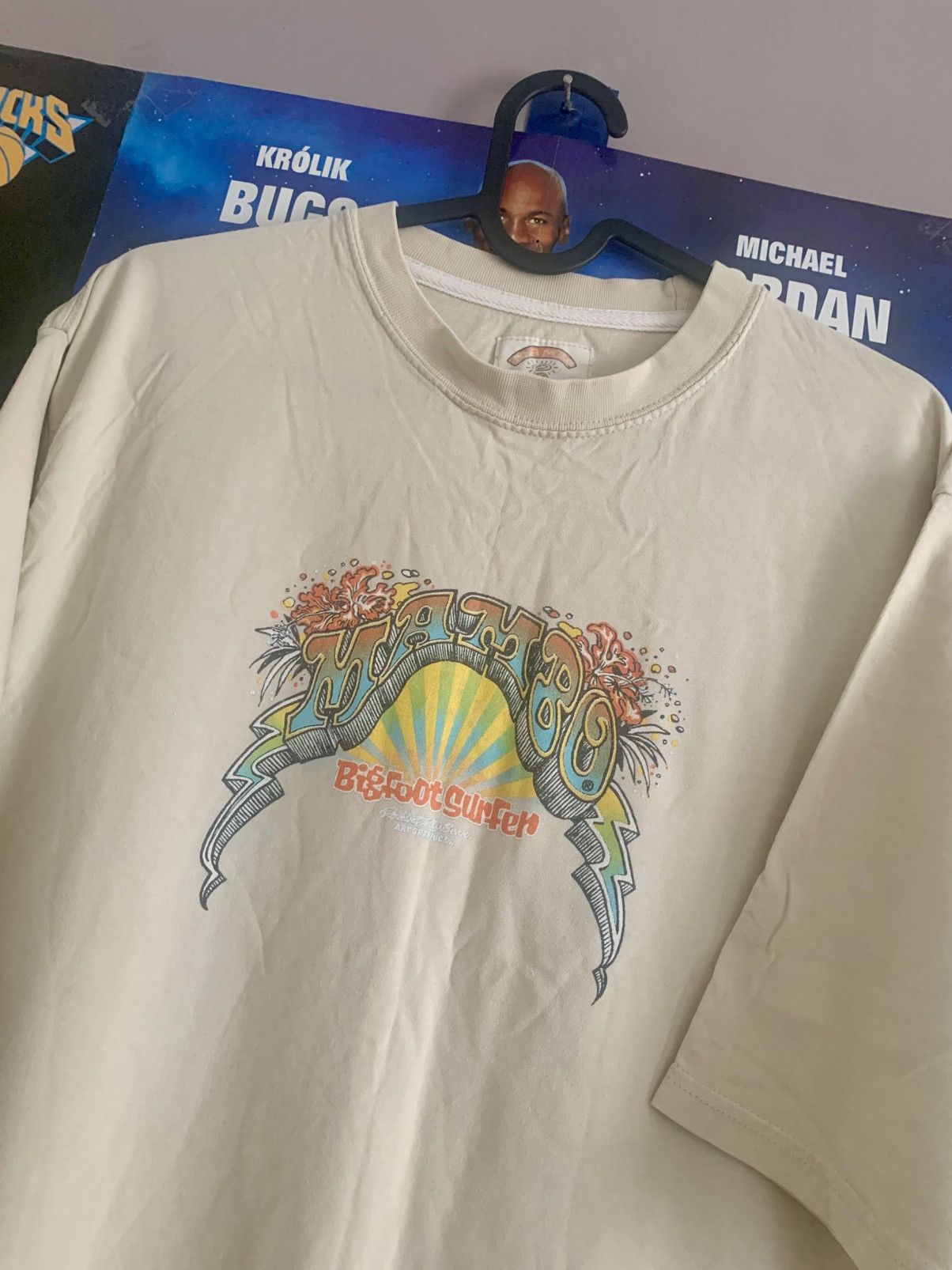 Mambo × Vintage 2002 Vintage Mambo Big Foot Surfer Tee Size US M / EU 48-50 / 2 - 2 Thumbnail