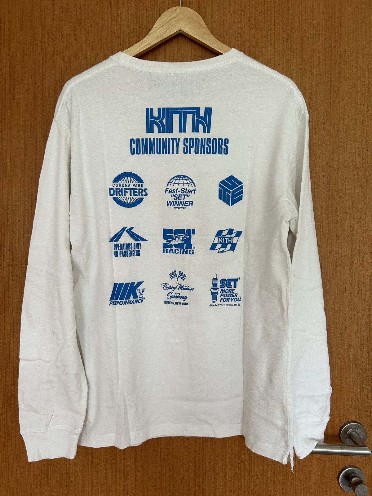 Kith Kith Community Sponsors L/S Tee Size US M / EU 48-50 / 2 - 2 Thumbnail