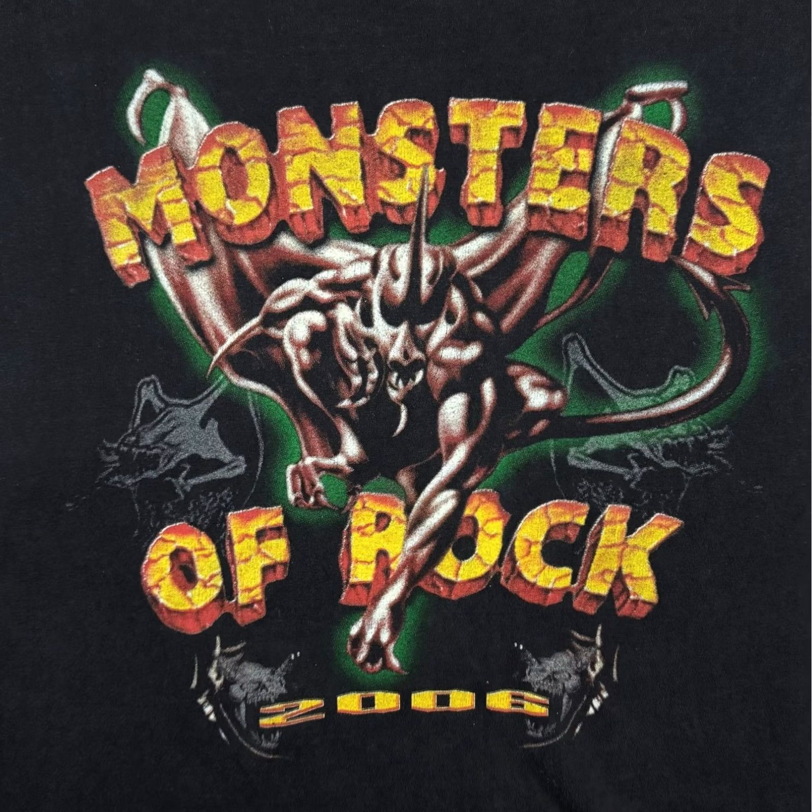 Vintage VINTAGE Monsters Of Rock (2006) Heavy Metal Hard Rock Music Festival Black T-Shirt XL Men's Short Sleeve Graphic Logo 2006 Size US XL / EU 56 / 4 - 3 Thumbnail