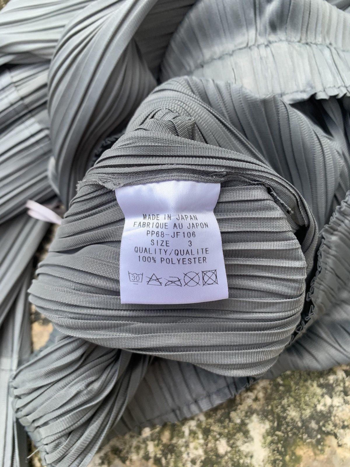 Pleats Please Issey Miyake Issey Miyake Pleated Pants Size 30" / US 8 / IT 44 - 7 Thumbnail