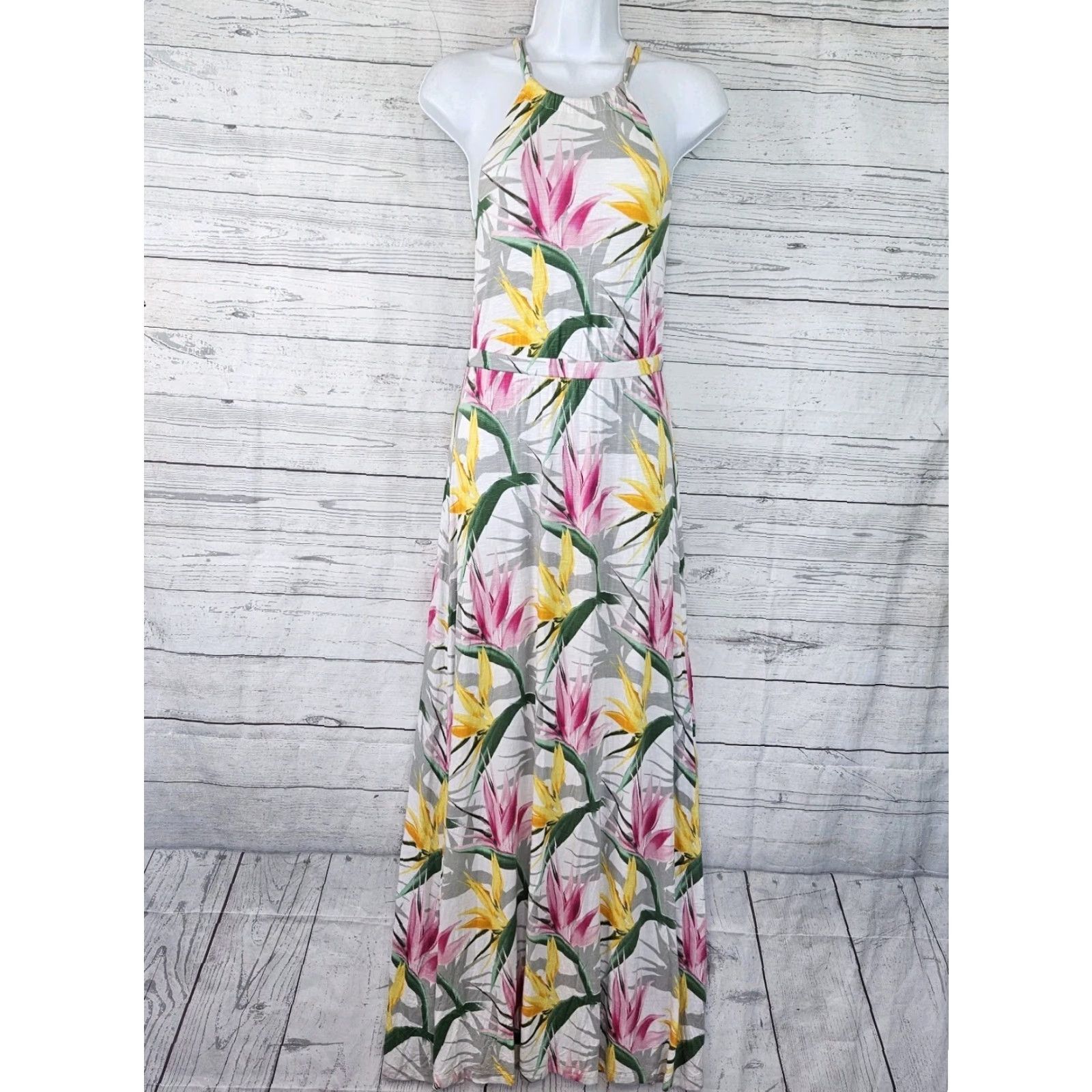 Tommy Bahama VINTAGE Tommy Bahama Womens Maxi Dress 2XS Pink Gray Floral Sleeveless Viscose Halter Neckline Long Dress Womens Size XXS / US 00 / IT 34 - 2 Thumbnail