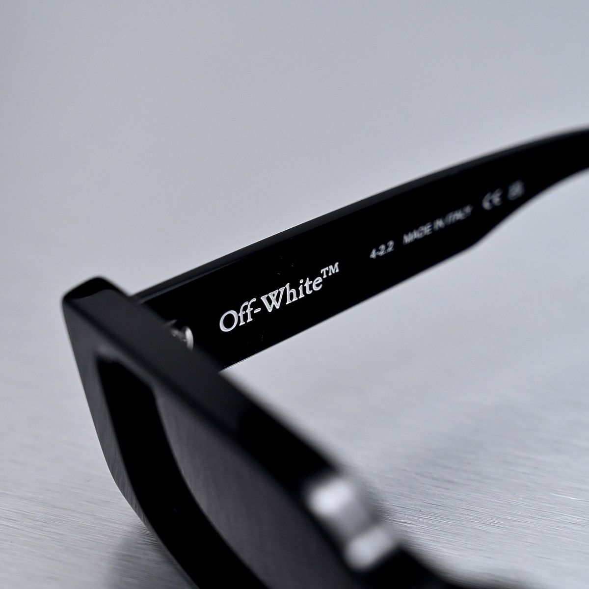 Off-White OFF WHITE ARTHUR SUNGLASSES Size 26 - 4 Thumbnail