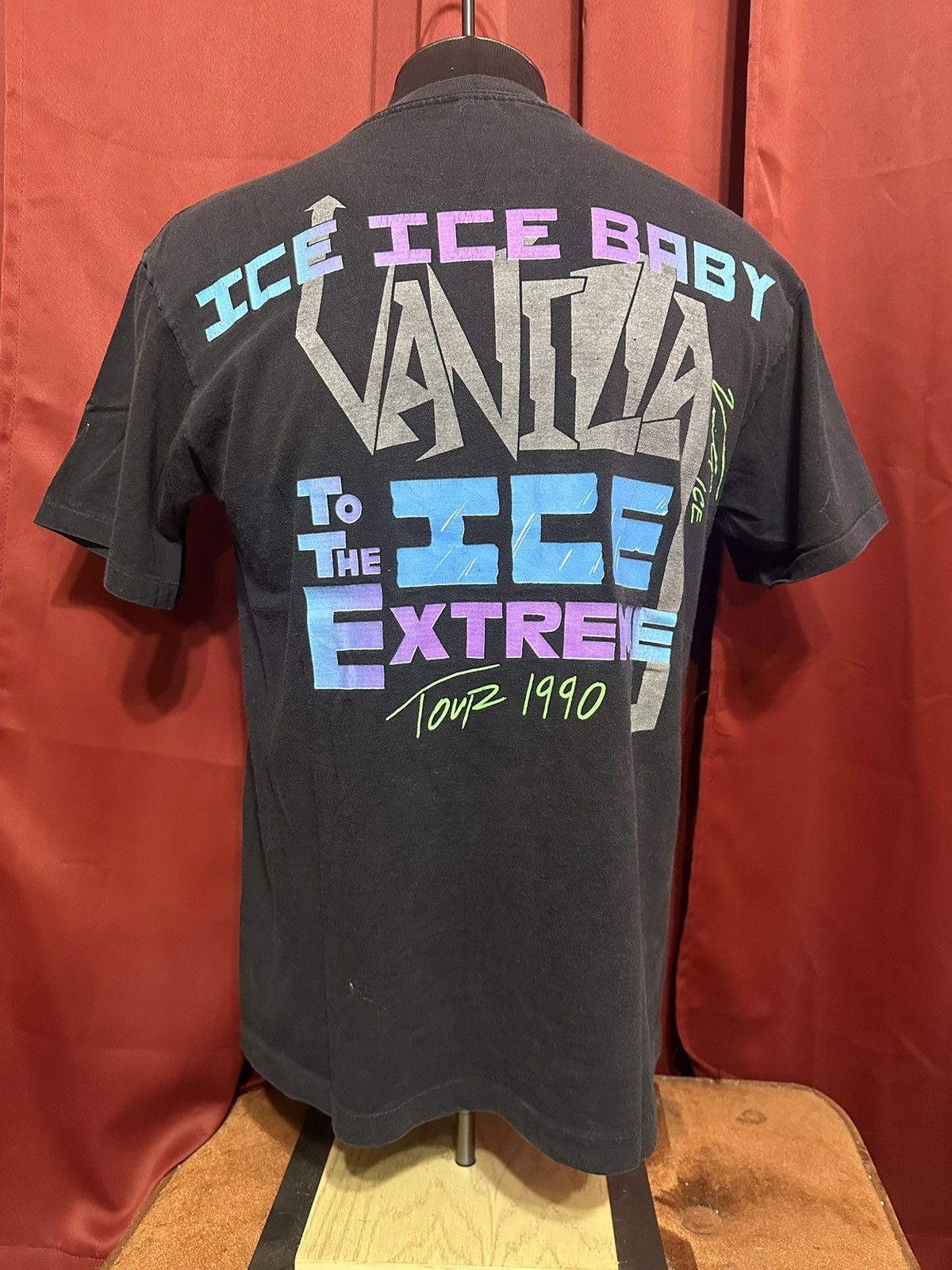 Band Tees × Rap Tees × Vintage Vintage Vanilla Ice Tshirt 90’s To The Extreme Tour Grail Size US L / EU 52-54 / 3 - 2 Thumbnail