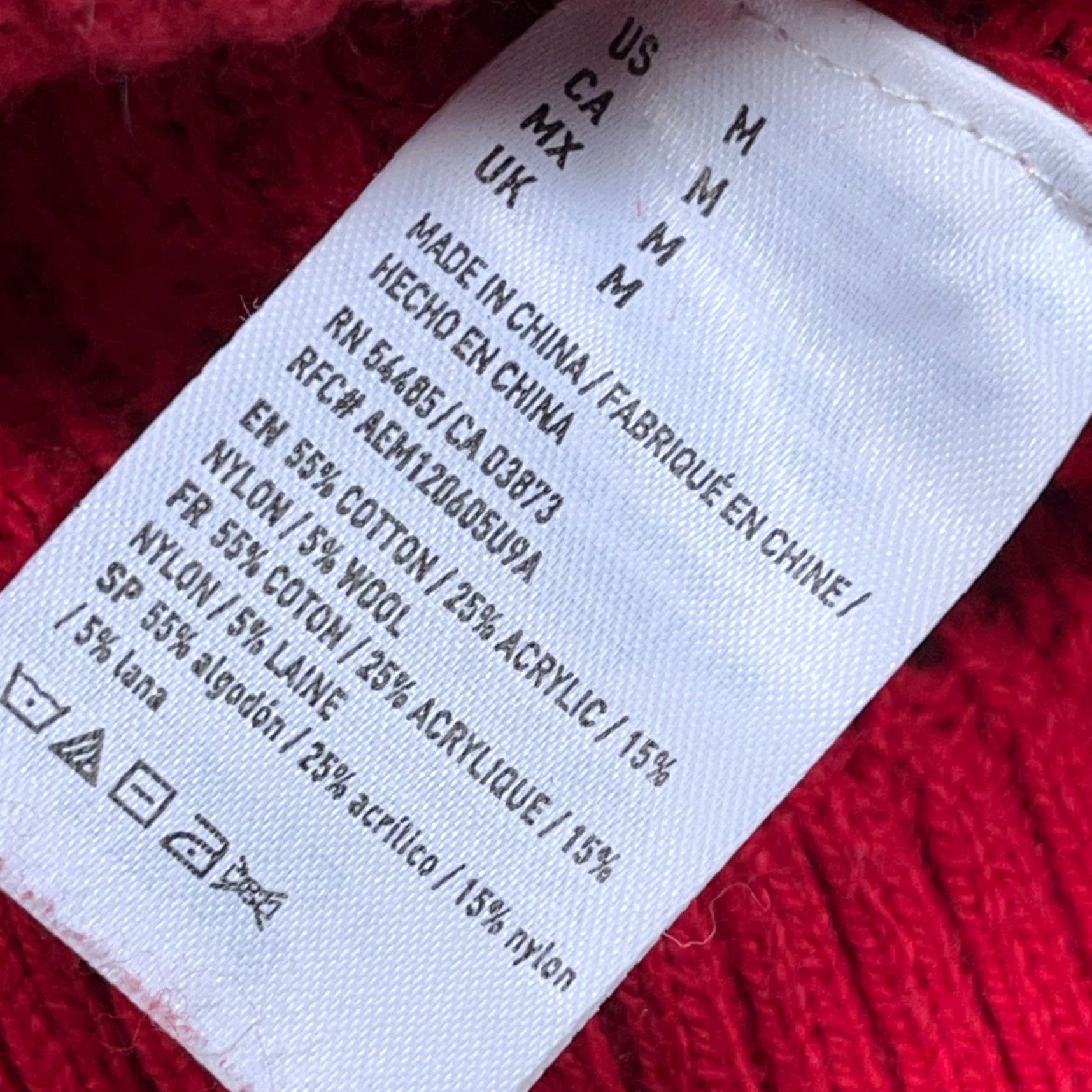 American Eagle Outfitters VINTAGE American Eagle Outfitters Sweater Women M Red V-Neck Cable-Knit Pullover Seasonal All Seasons, Lightweight, Classic, 00s Size M / US 6-8 / IT 42-44 - 5 Thumbnail