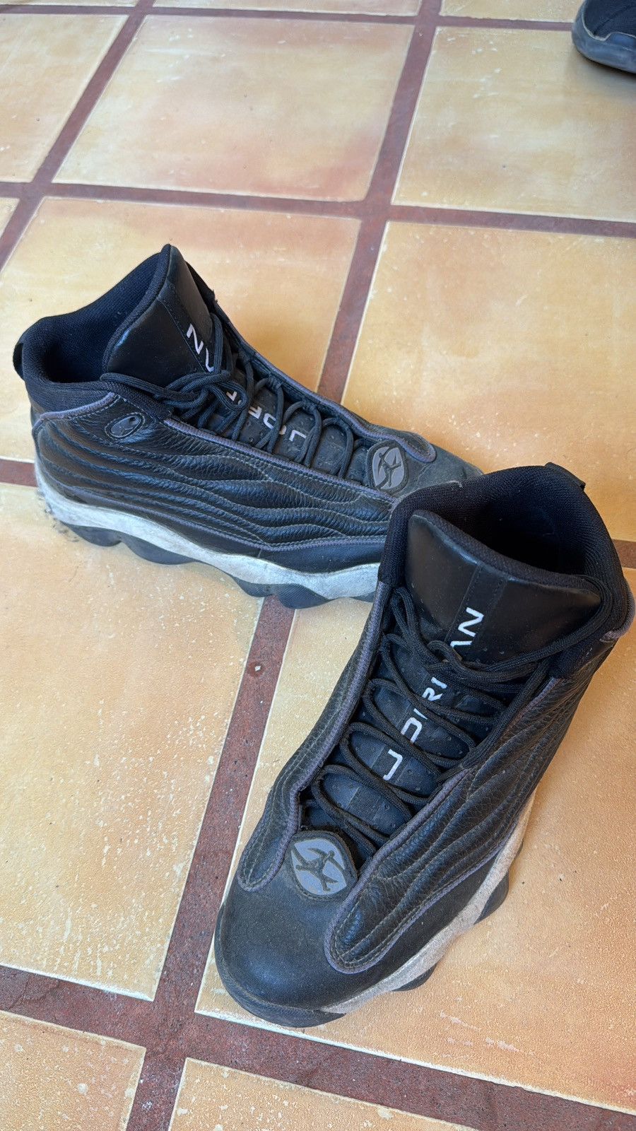 Jordan Brand Jordan Size 10.5 Size US 10.5 / EU 43-44 - 2 Thumbnail