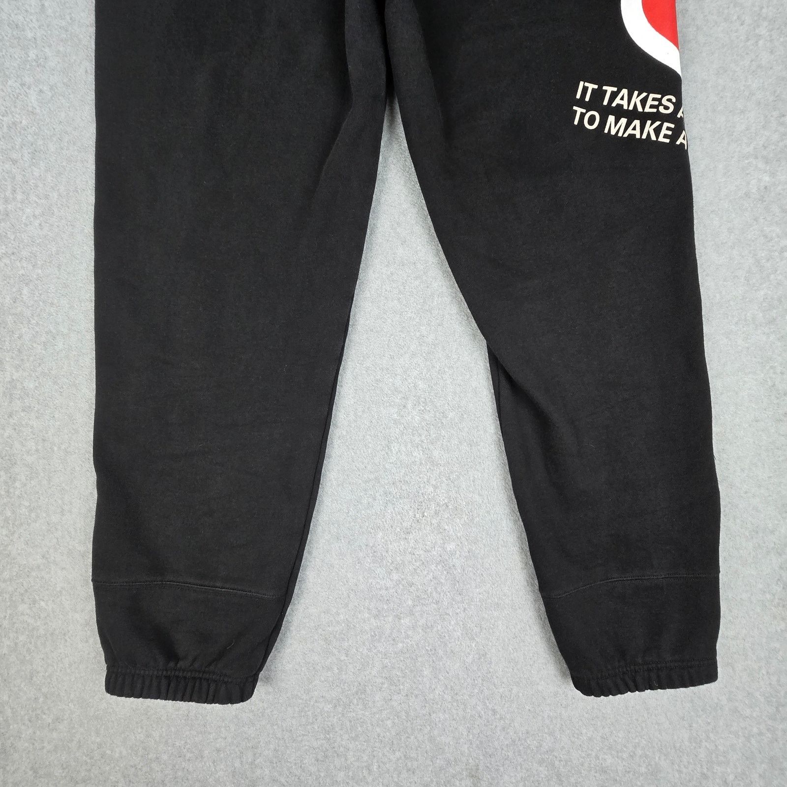 Champion Champion Medium Black Logo Joggers Drawstring Pockets Size US 32 / EU 48 - 11 Thumbnail