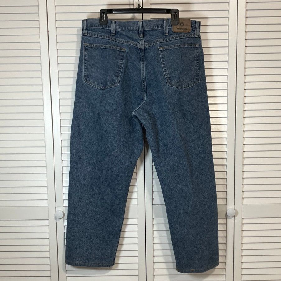 Wrangler Wrangler Authentics Vintage Blue Straight Leg Jeans Men 38” Size US 38 / EU 54 - 2 Thumbnail