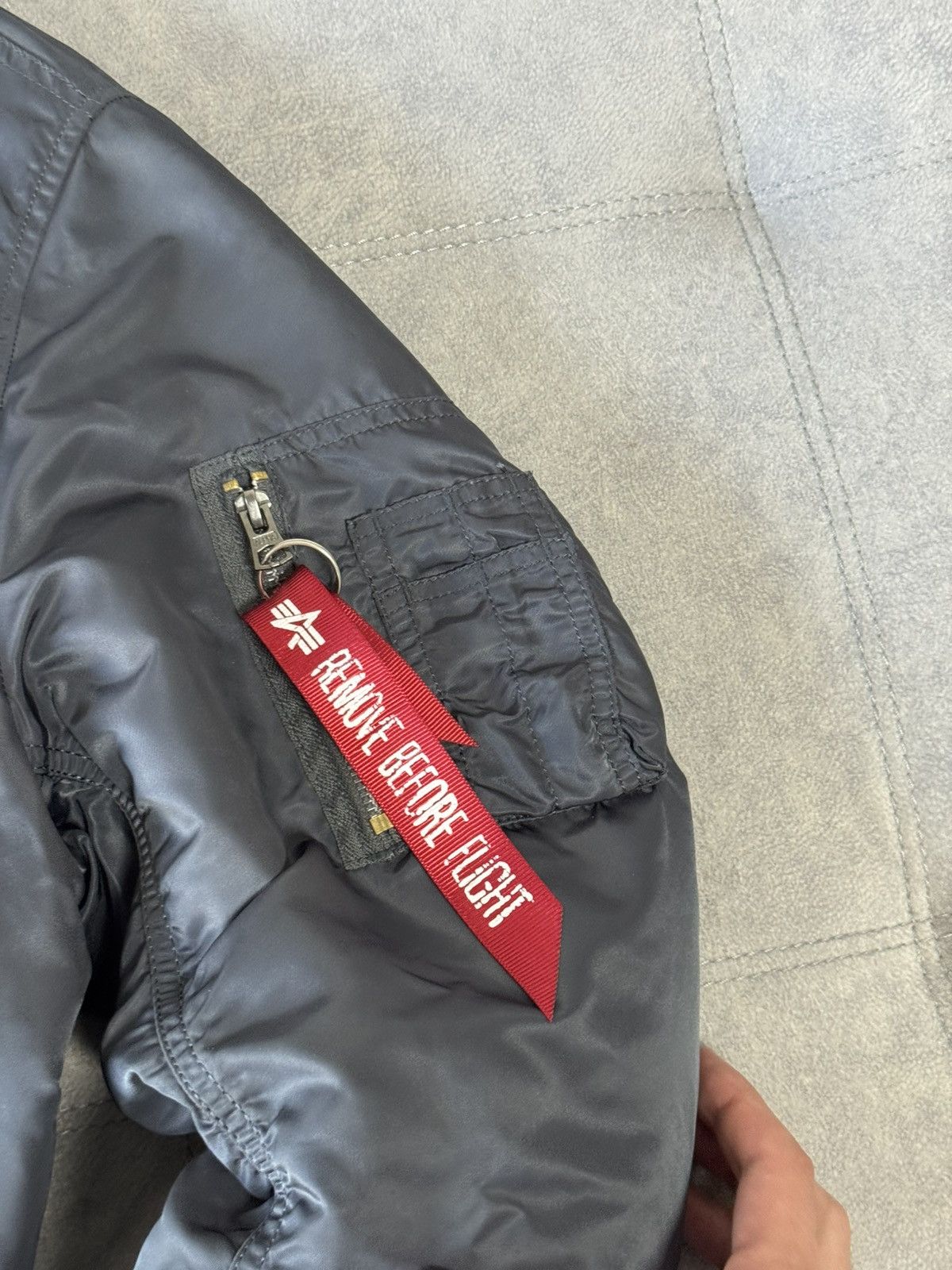 Alpha Industries × Vintage Vintage Alpha Industries MA-1 flyers bomber jacket military Size US S / EU 44-46 / 1 - 10 Thumbnail