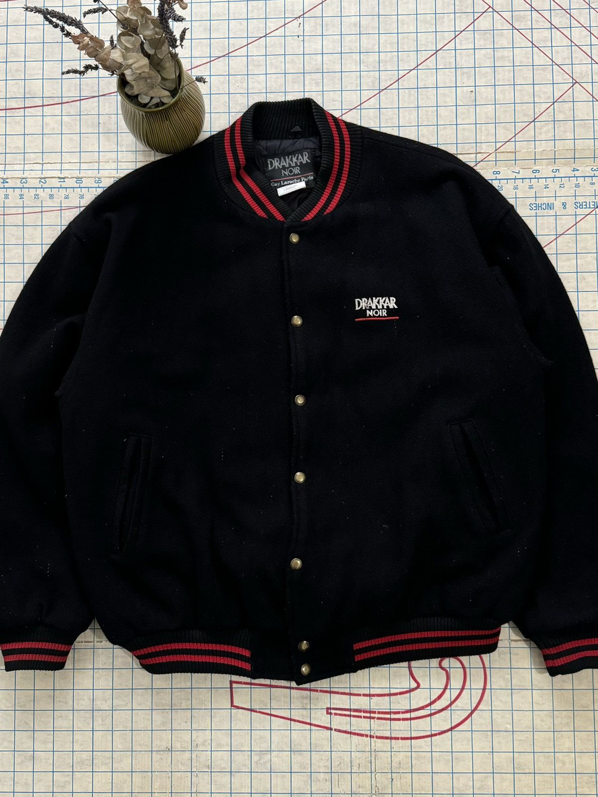 Vintage Vintage Drakkar Noir Bomber Jacket Black Speckled Wool XL Size US XL / EU 56 / 4 - 2 Thumbnail