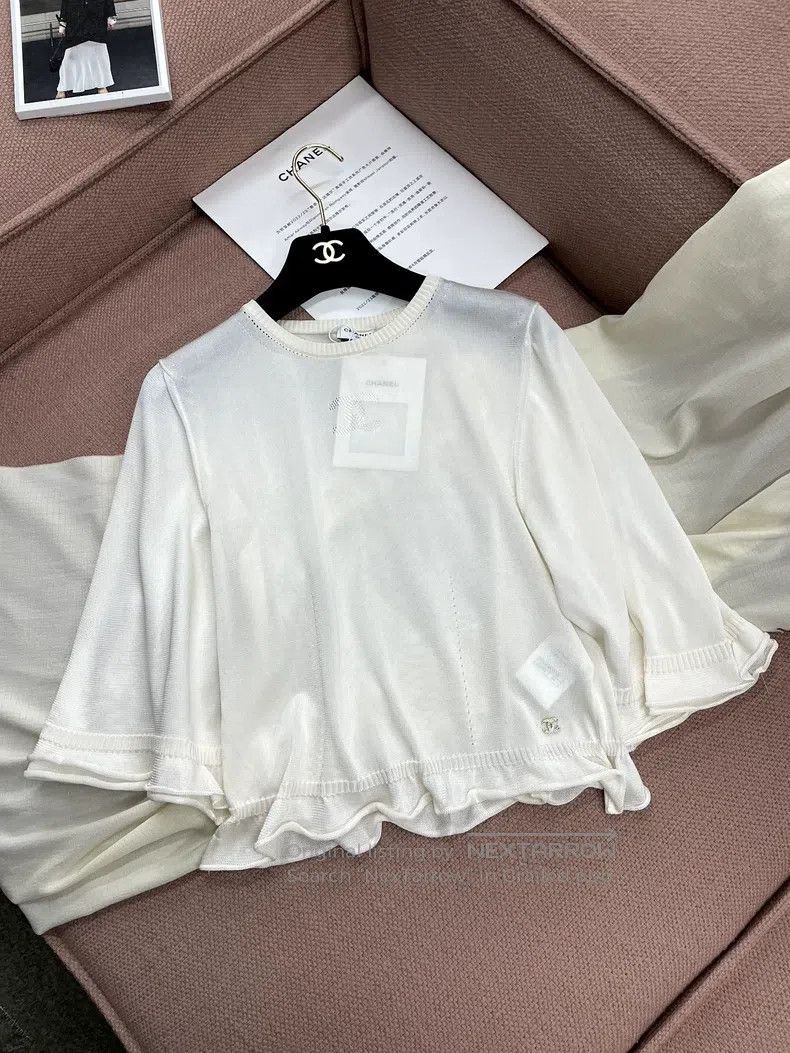 Chanel Chanel White ruffle logo large double C ice silk long slee Size XXS / US 00 / IT 34 - 3 Thumbnail