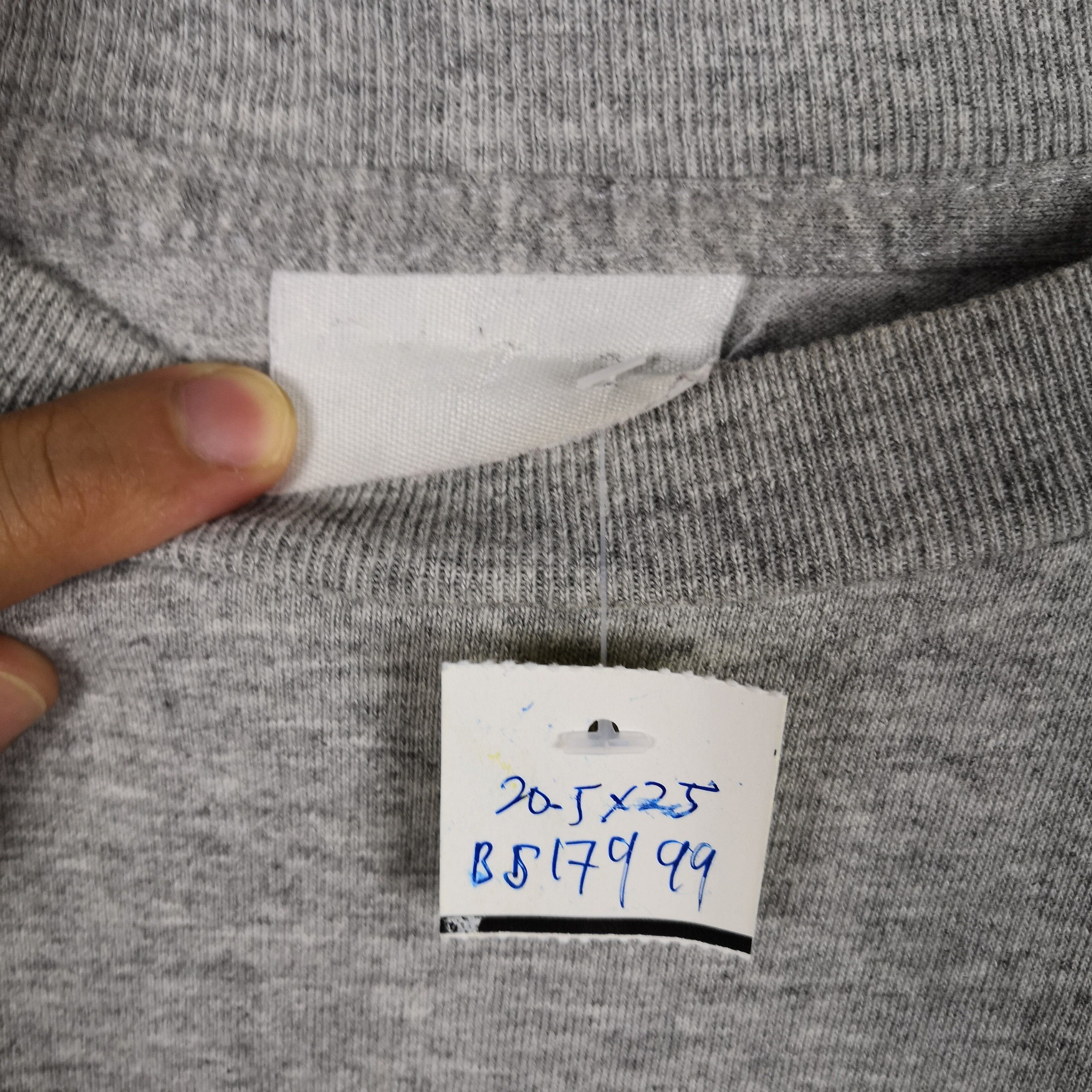 Calvin Klein Vintage Y2K Calvin Klein Tshirt Calvin Klein CK Crewneck Tee Size US M / EU 48-50 / 2 - 4 Thumbnail