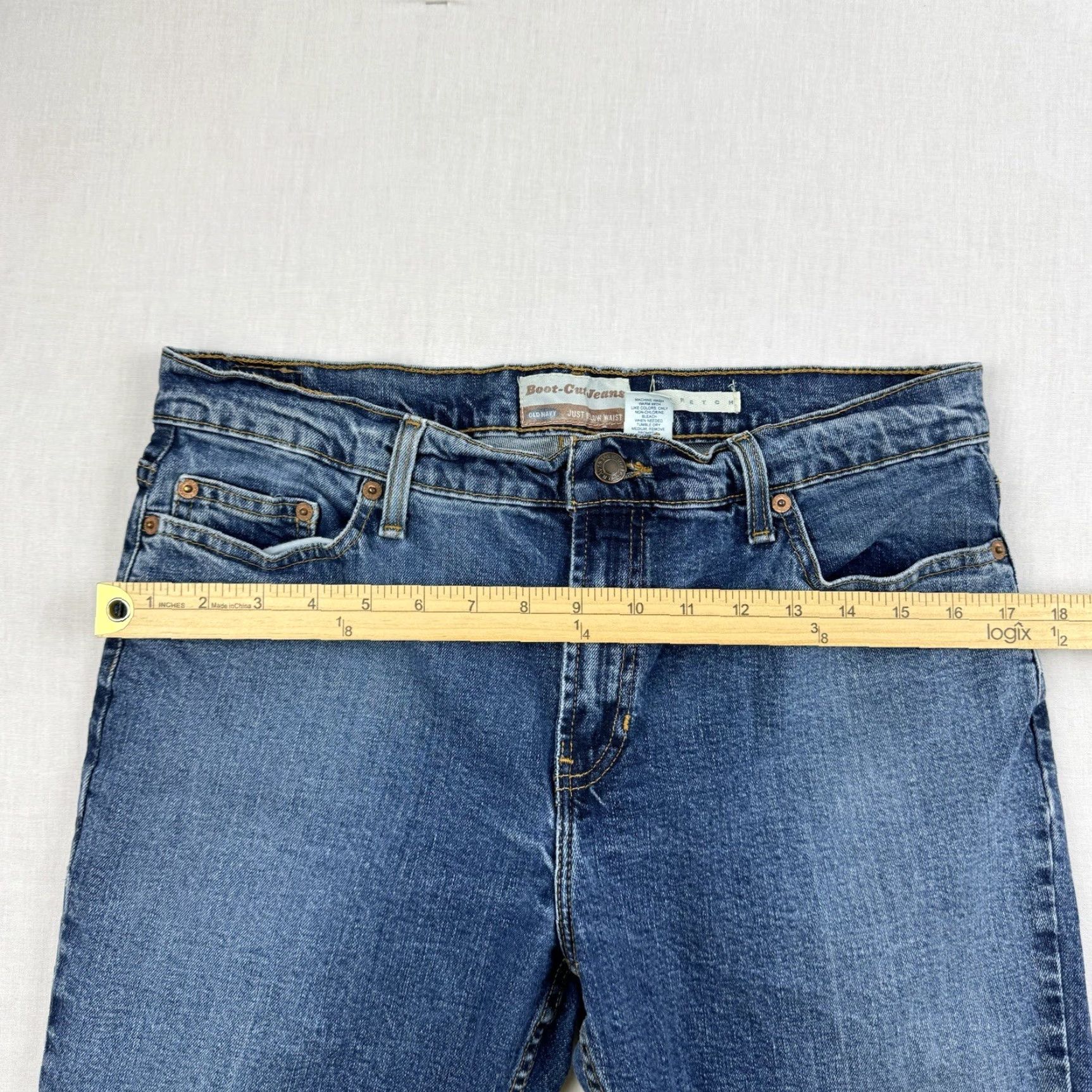 Old Navy VINTAGE Old Navy Boot Cut Jeans Womens 10 Short Blue Grunge Y2K Punk Skater Jeans Women 10 Short Blue Grunge Y2K Punk Skater Size 32" / US 10 / IT 46 - 7 Thumbnail