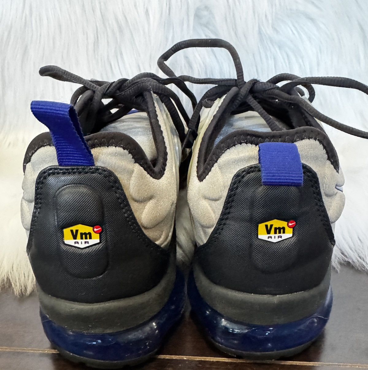 Nike Nike Air VaporMax Plus Silver Blue Red – Size 10 Size US 10 / EU 43 - 3 Thumbnail