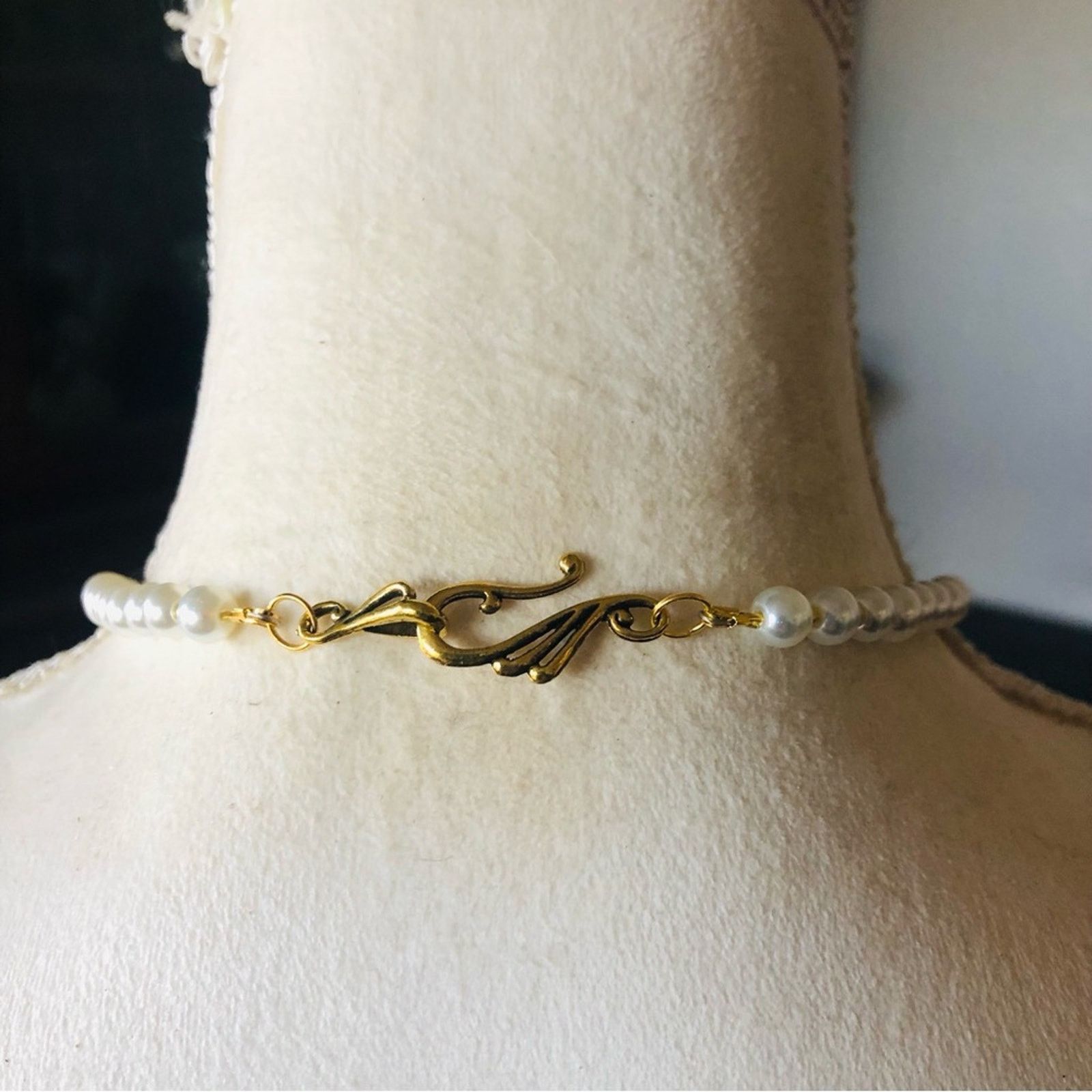Handmade Handcrafted repurpose elegant stone and Pearl necklace Size ONE SIZE - 7 Thumbnail