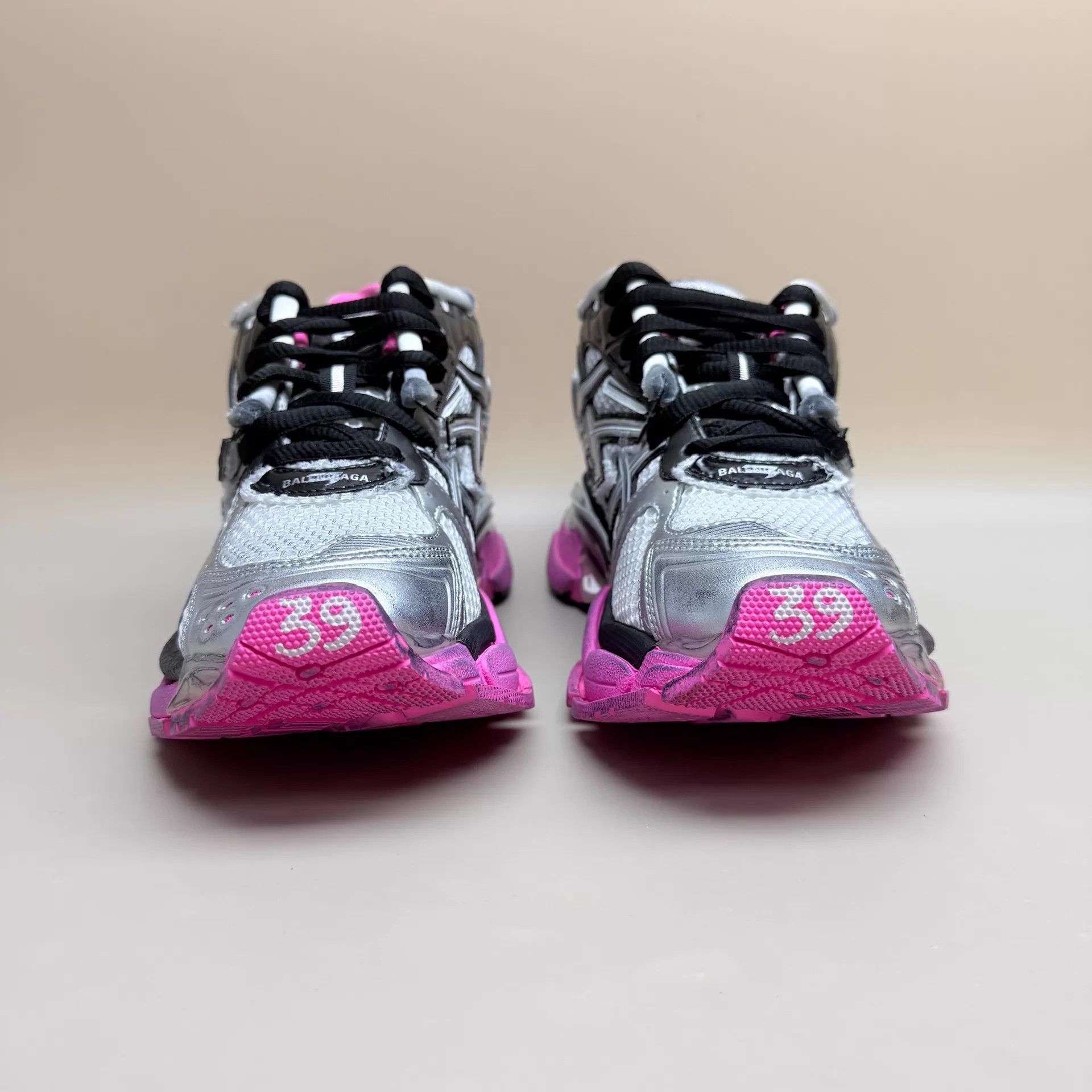 Balenciaga Balenciaga Runner Deconstructed Black & Pink 39 Size US 8.5 / IT 38.5 - 2 Thumbnail