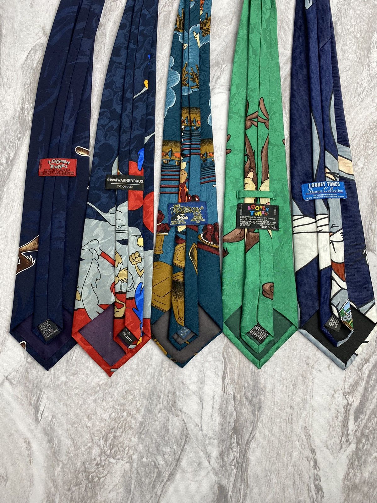 Warner Bros Lot of 5 Vintage 90s Looney Tunes Ties Warner Bros Cartoon Size ONE SIZE - 4 Thumbnail