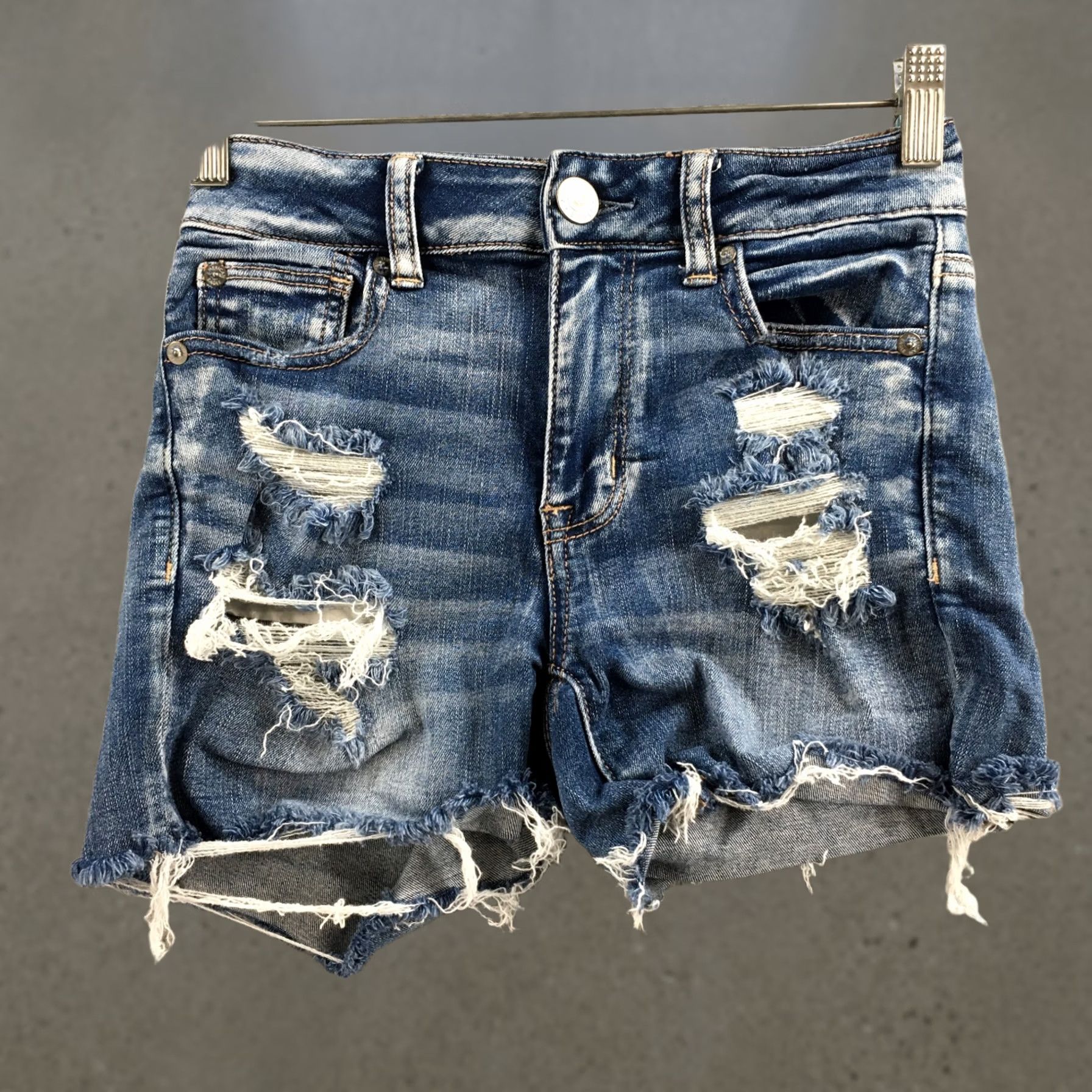 American Eagle Outfitters American Eagle Outfitters Cut Off Short Pants Womens 0 Denim Blue Mid Rise Zip Casual Shorts Women XS-0 Size 25" / US 0 / IT 36 - 1 Thumbnail