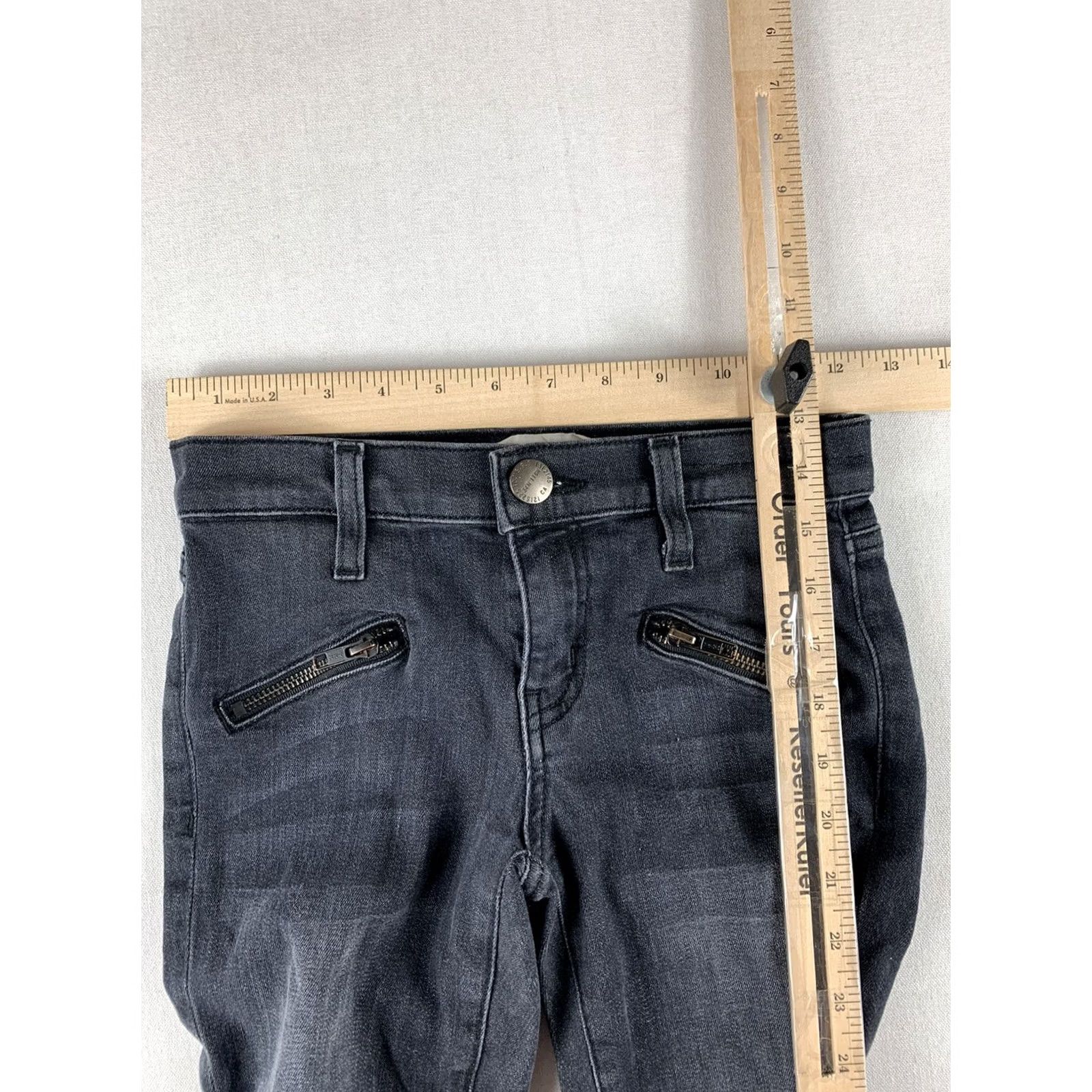 Vintage CURRENT ELLIOTT JEANS THE SOHO ZIP STILETTO WOMENS SIZE 24 BLACK ZIPPER BUTTONS POCKETS DENIM SKINNY 26 INSEAM REGULAR CARE: READY TO WEAR Size 42" / US 20 - 6 Thumbnail