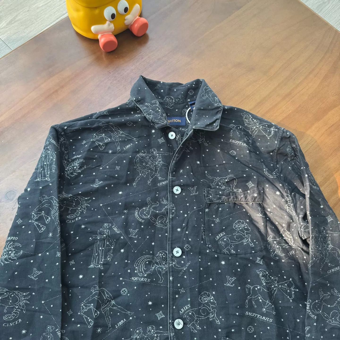 Louis Vuitton LV Zodiac Shirt Size S Size US S / EU 44-46 / 1 - 3 Thumbnail