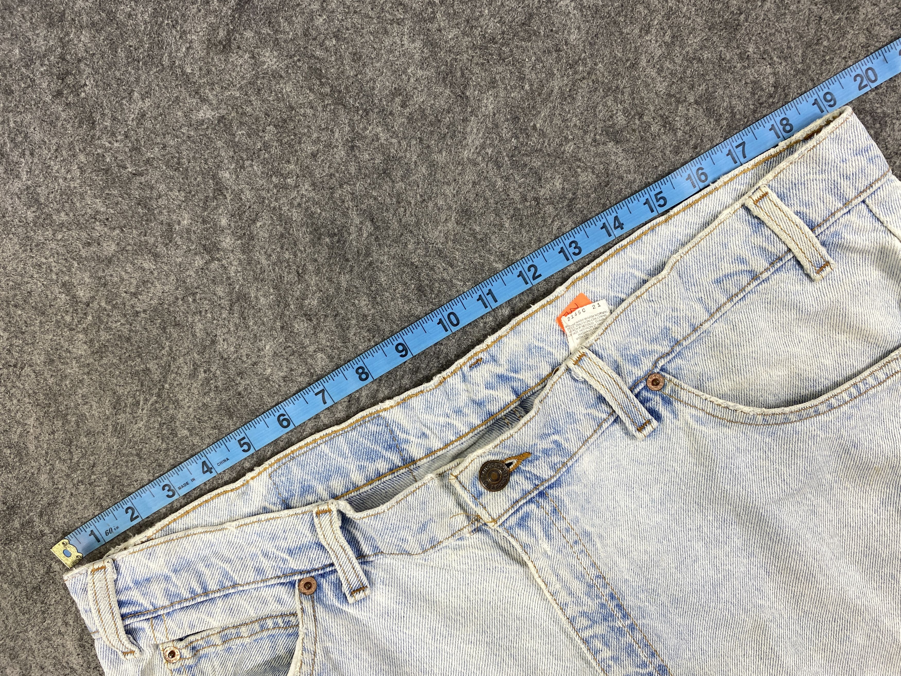 Levi's 90's Light Blue Wash Vintage Levi's 505 USA 39x30.5 -JN1719 Size US 39 - 5 Thumbnail