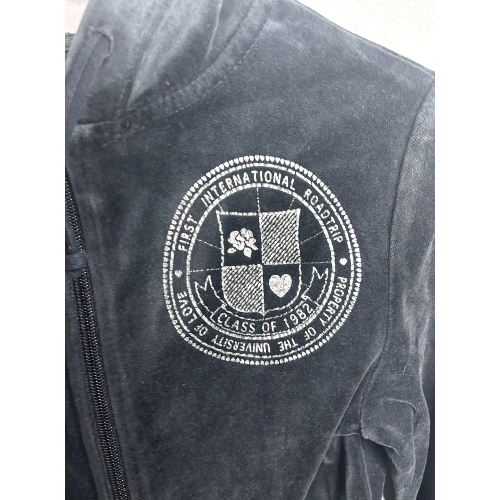 Victoria's Secret Victoria's Secret VTG Velour Hoodie - Black, S - Full Zip, Hooded, Pockets, Logo, Zip - Love Theme, Vintage Ladies Hoodie XS? Size S / US 4 / IT 40 - 5 Thumbnail