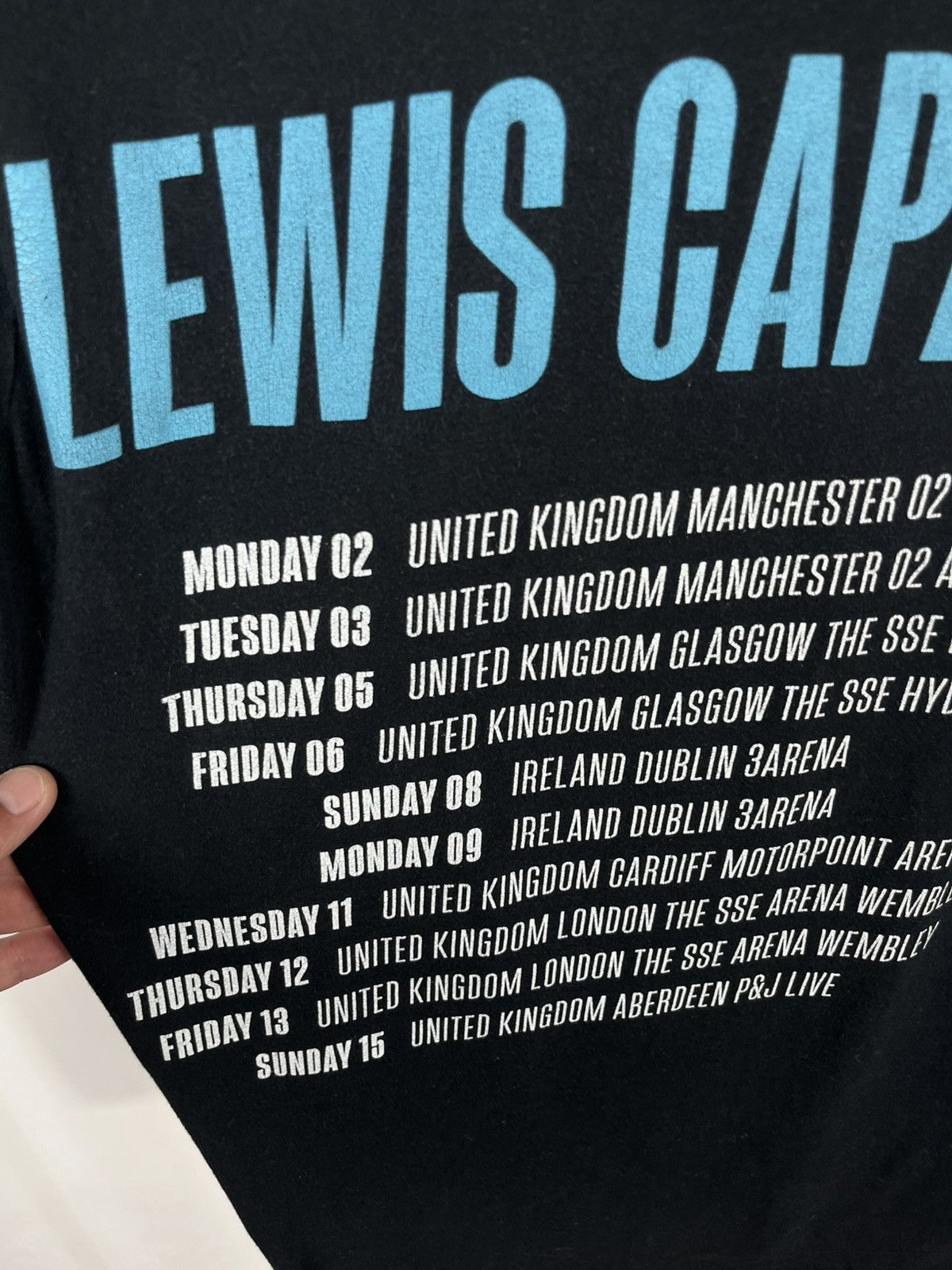 Gildan Lewis Capaldi Black Concert Tour T-Shirt Gildan Softstyle S Size US S / EU 44-46 / 1 - 12 Thumbnail