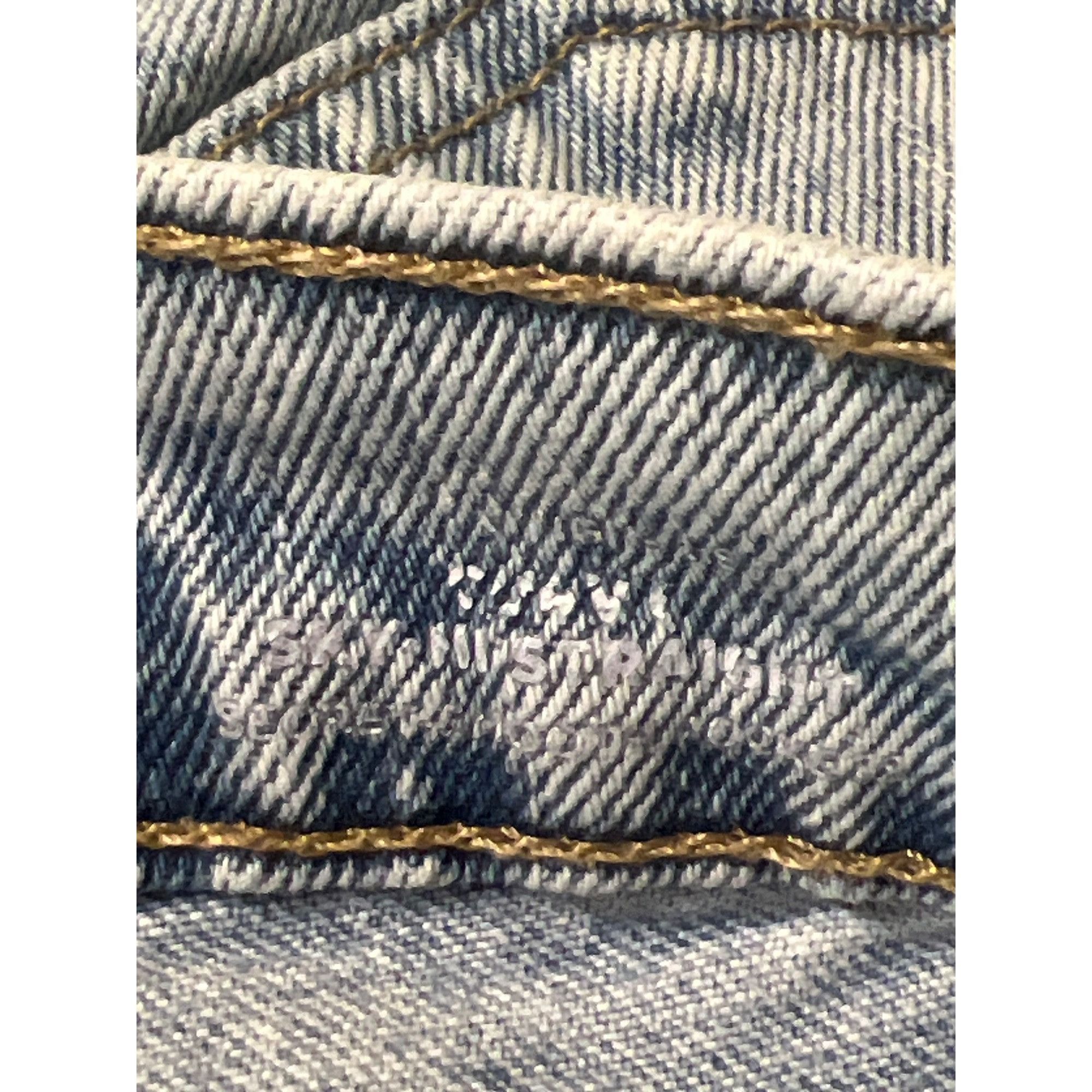 Old Navy Old Navy Curvy Sky III Straight Jeans Light Blue Denim Raw H Size 25" / US 0 / IT 36 - 4 Thumbnail