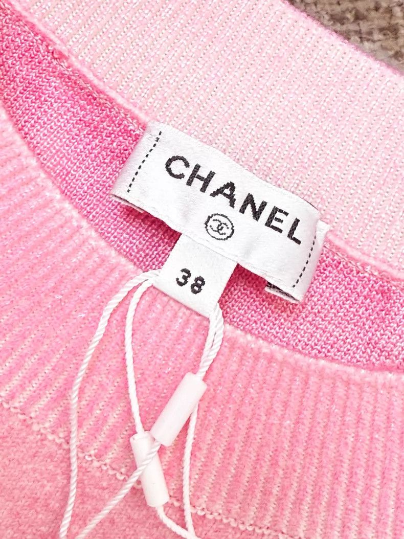 Chanel Chanel Yellow gradient dark pattern double c full print lo Size XS / US 0-2 / IT 36-38 - 5 Thumbnail