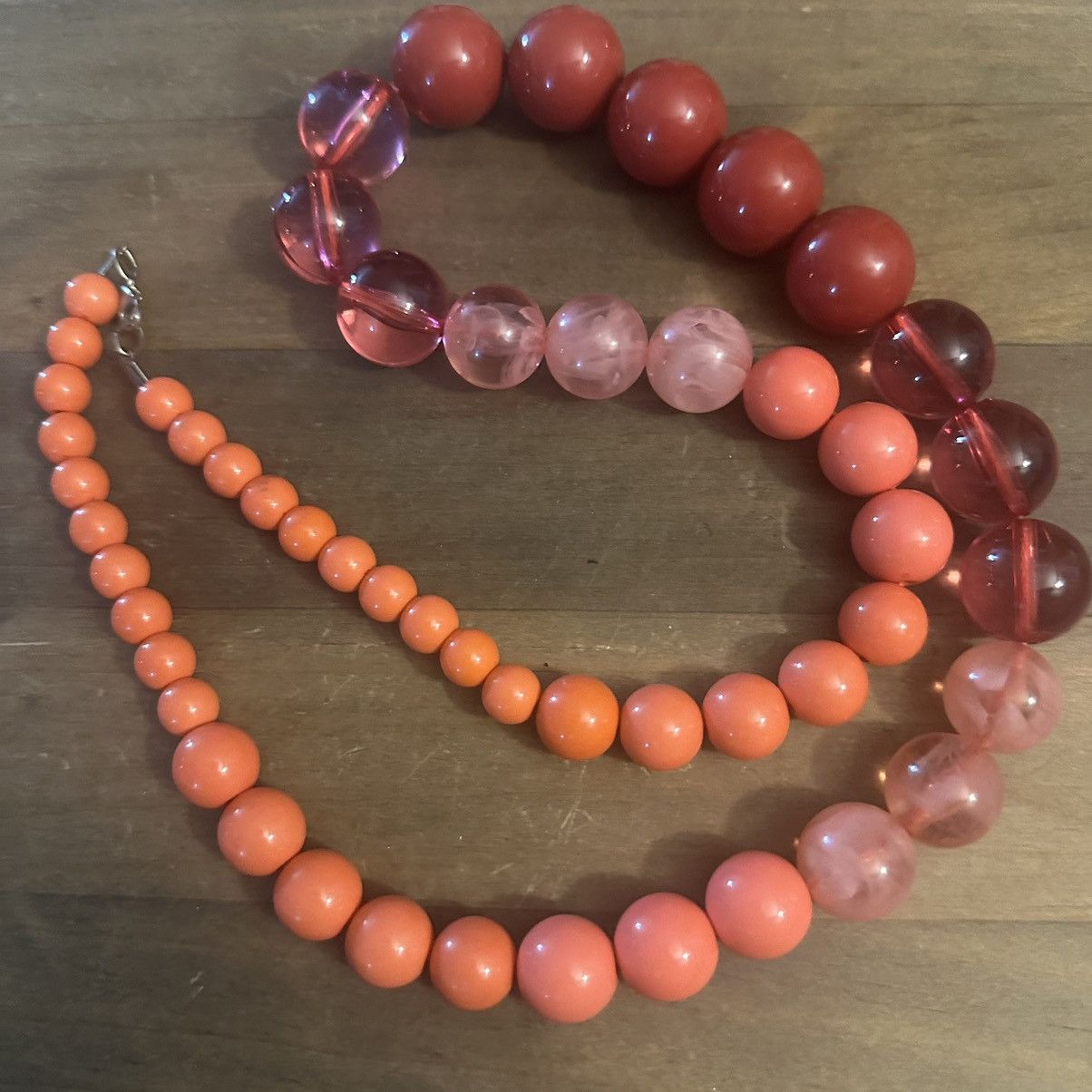 Vintage Vintage chunky ombré lucite bead necklace Size ONE SIZE - 2 Thumbnail