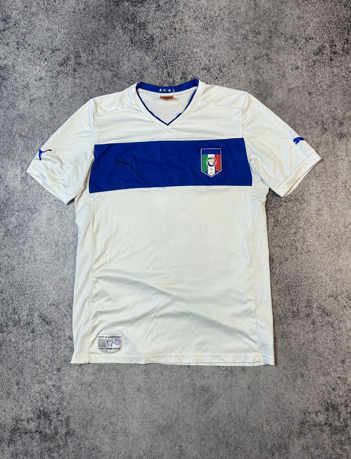 Puma × Vintage Vintage Puma Italy Soccer Jersey Streetwear L Rare Casual Size US L / EU 52-54 / 3 - 1 Thumbnail