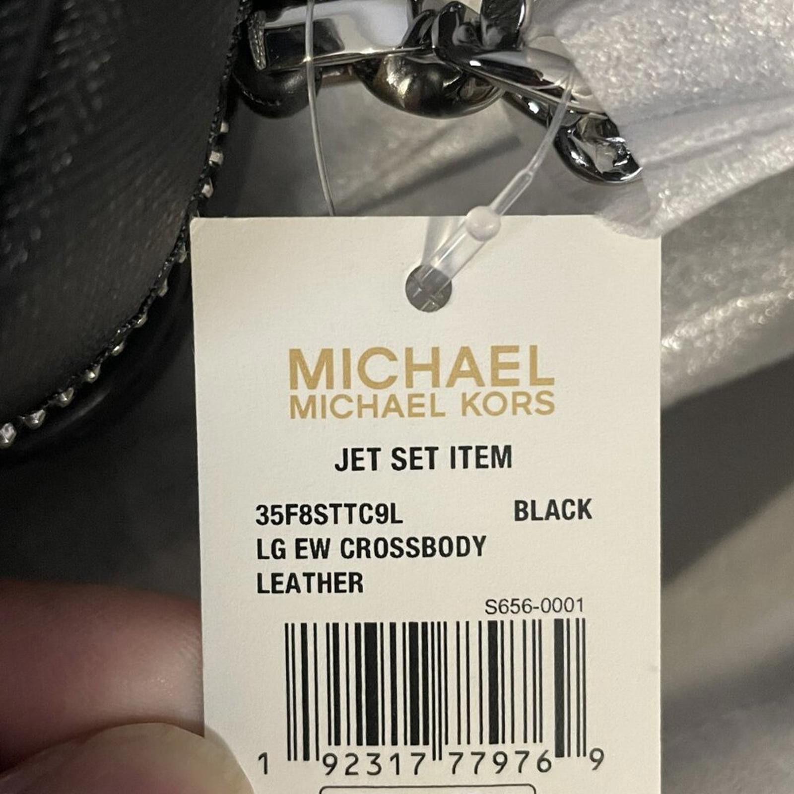Michael Kors NWT MICHAEL KORS Jet Set Item Crossbody Bag Black Size ONE SIZE - 4 Thumbnail