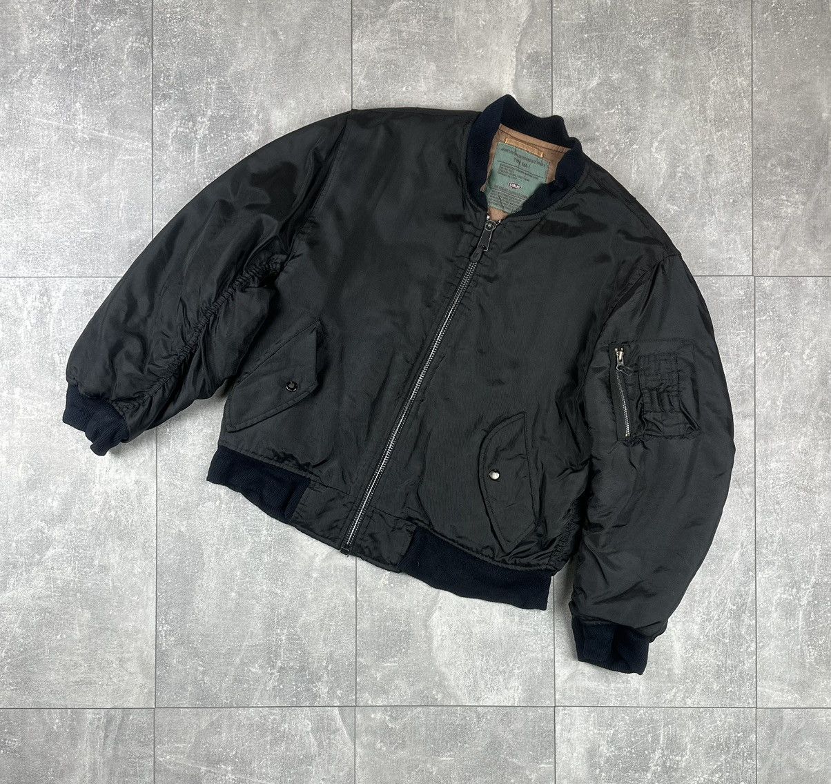 Other Cobles Type MA1 Bomber Flyers Jacket Size US XL / EU 56 / 4 - 1 Thumbnail