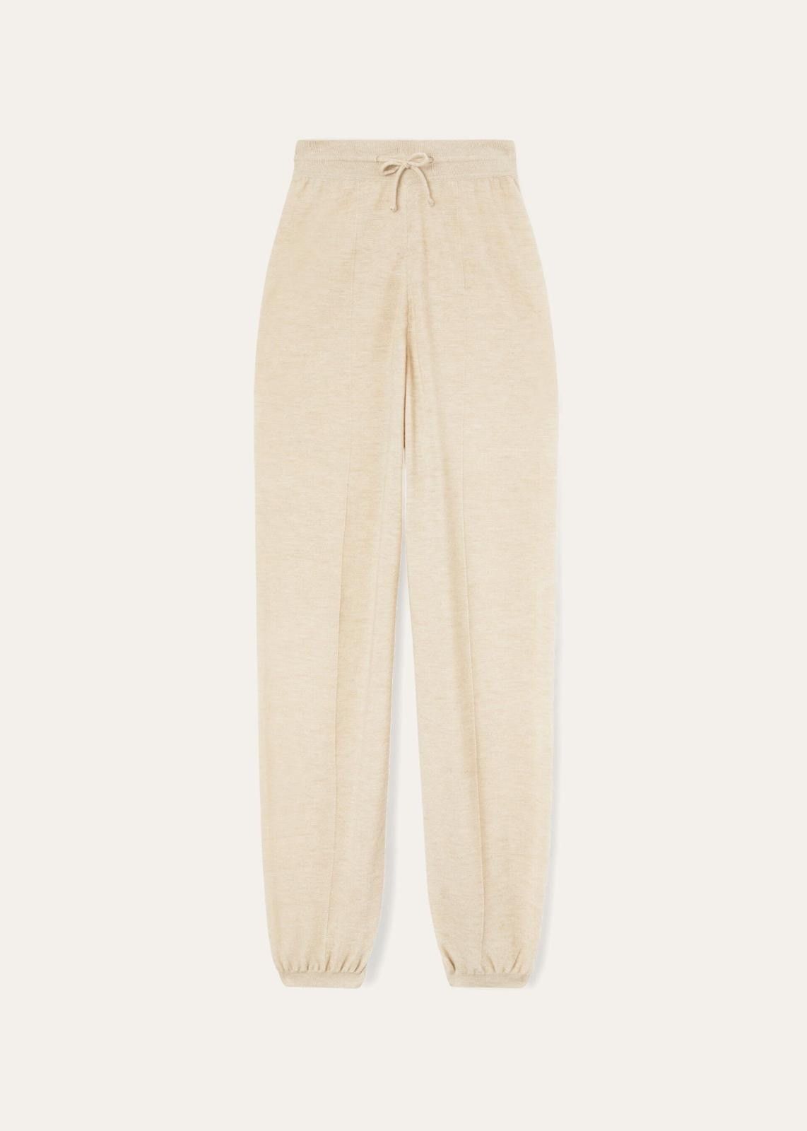 o1srvl11e1124 Cocooning Regular-Fit Cropped Joggers in Beige