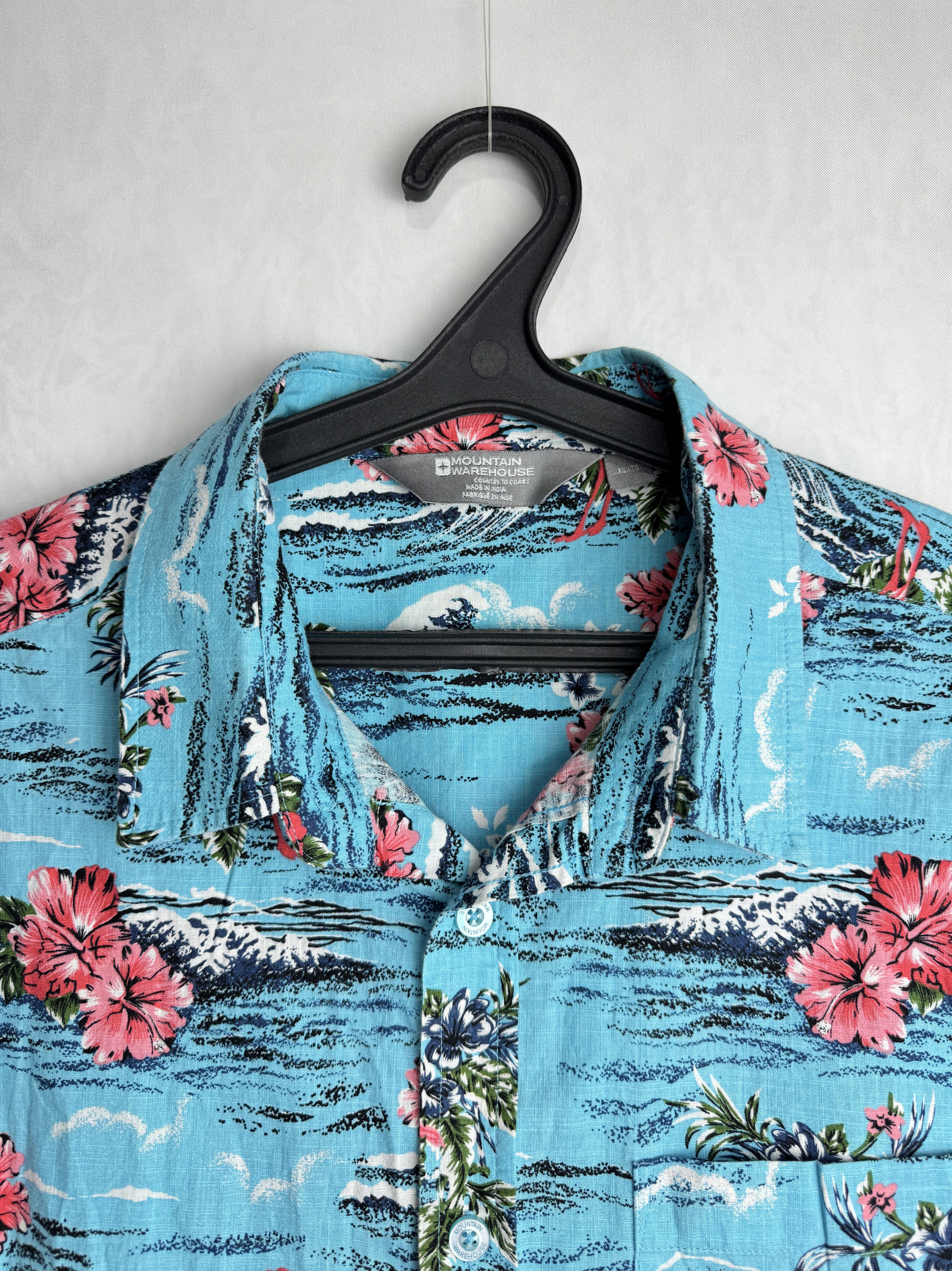 Other MOUNTAIN WAREHOUSE men’s Hawaiian cotton button up shirt Size US XL / EU 56 / 4 - 4 Thumbnail