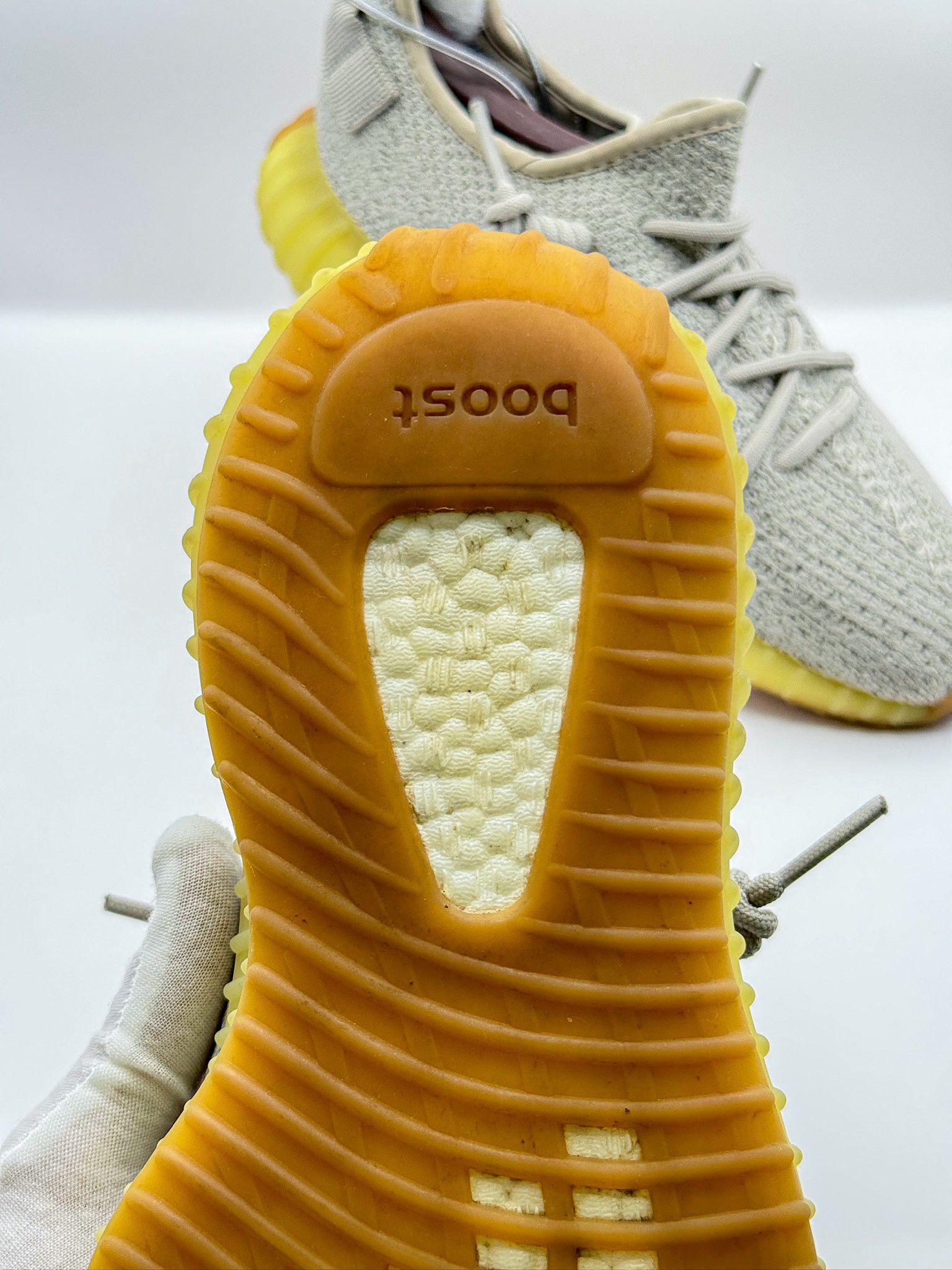 Yeezy Adidas Yeezy Boost 350 V2 Sesame Size US 6.5 / EU 39-40 - 12 Thumbnail