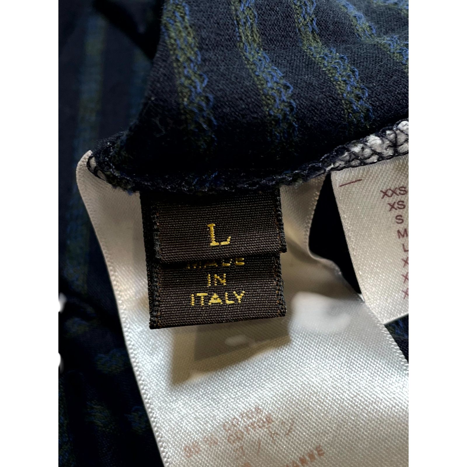 Louis Vuitton Louis Vuitton Striped V Green & Blue Tee Size US L / EU 52-54 / 3 - 3 Thumbnail