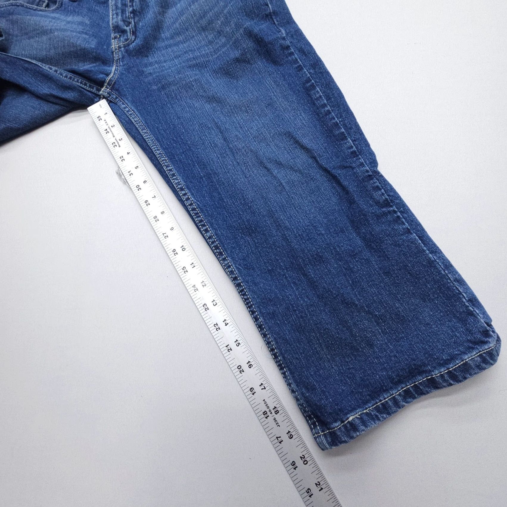 Levi's VINTAGE Levi's Levi Strauss Y2K Low Rise Capri Jeans Misses 12 Dark Wash Blue 2000s Size 34" / US 12 / IT 48 - 5 Thumbnail