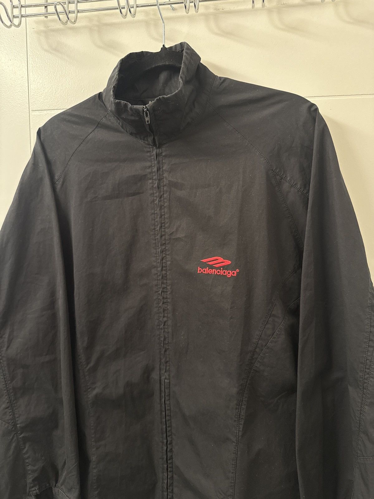 Balenciaga Balenciaga 3B Logo Track Suit Jacket in Black Size US S / EU 44-46 / 1 - 3 Thumbnail
