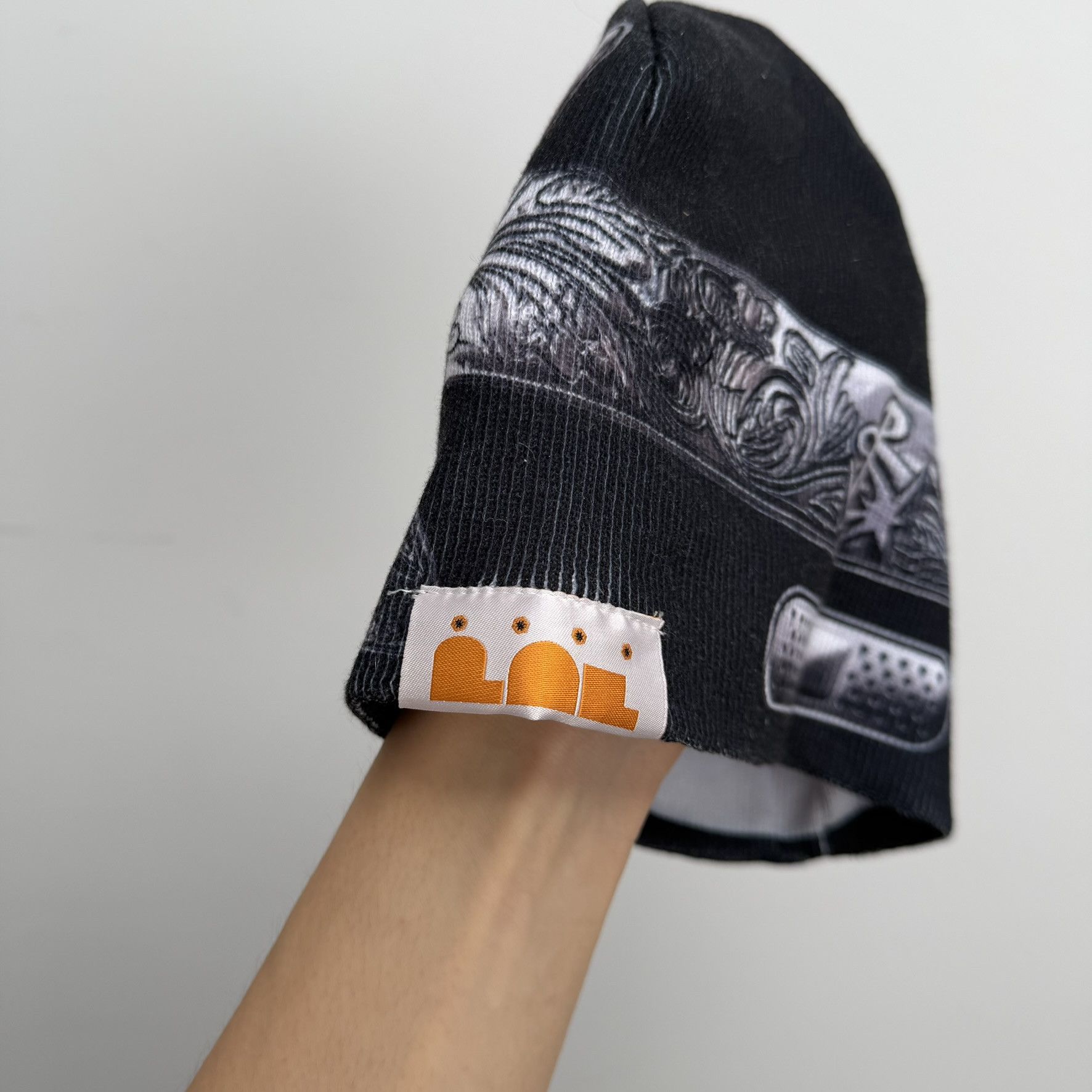PDF PDF Channel Pin Beanie Size ONE SIZE - 3 Thumbnail