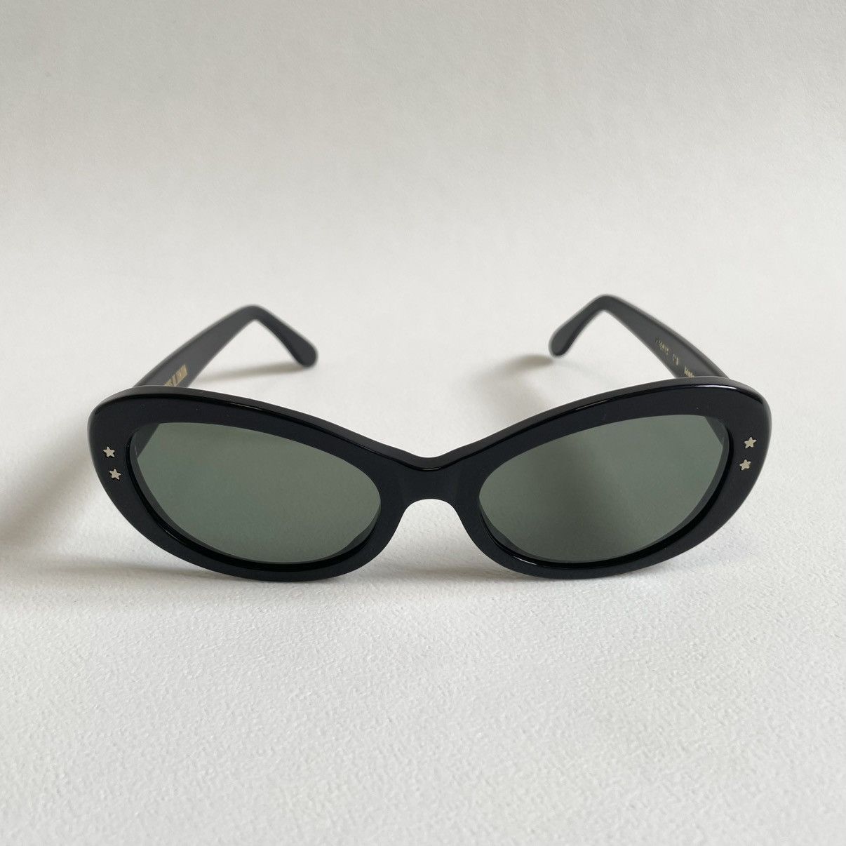 Cutler and Gross 70’s Style Black Oval ‘Cat Eye’ Sunglasses Size ONE SIZE - 2 Thumbnail
