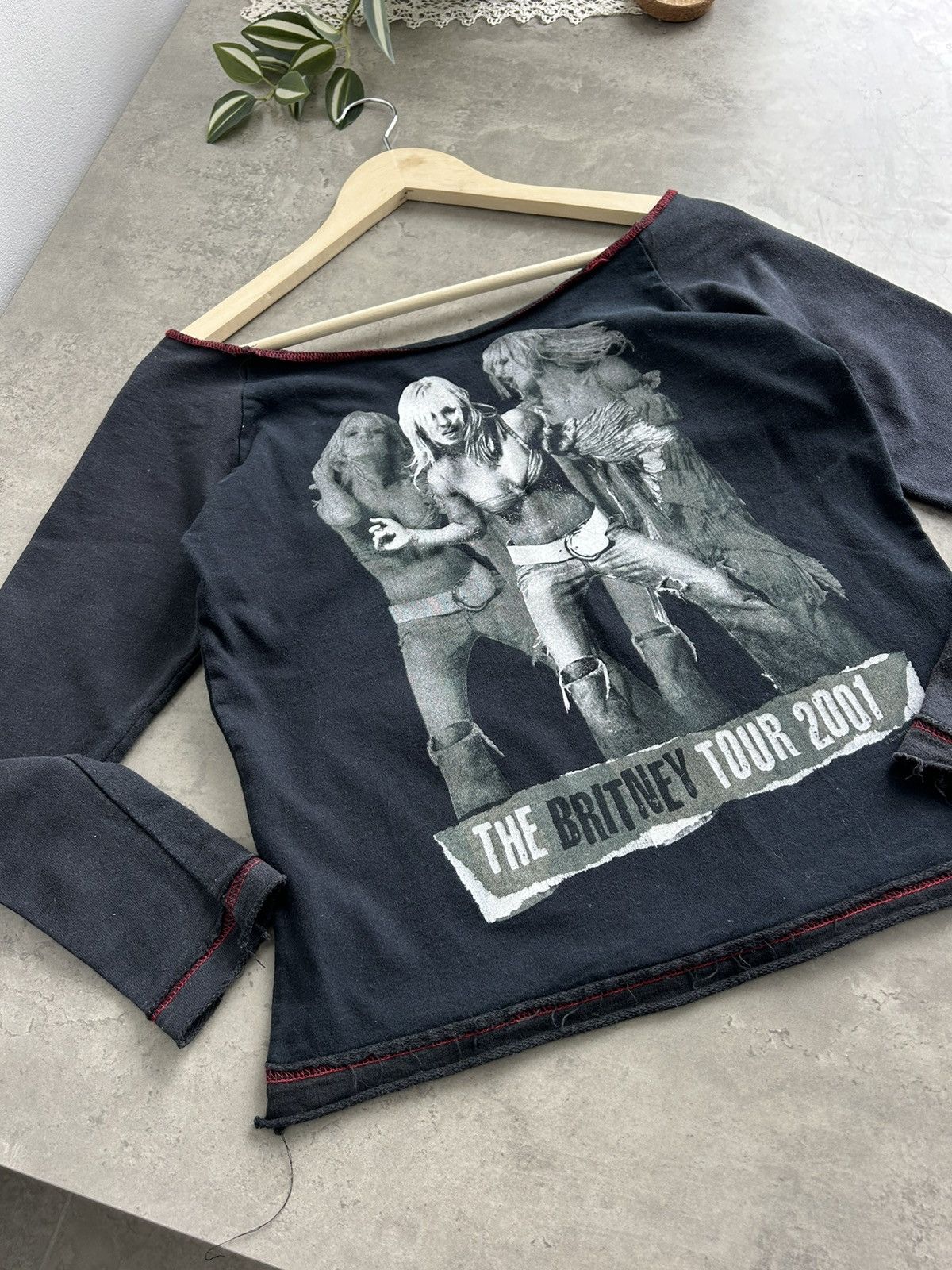 Vintage Britney Spears Rare Y2K Jonny Rock 2001 Tour one sz promo Size S / US 4 / IT 40 - 7 Thumbnail