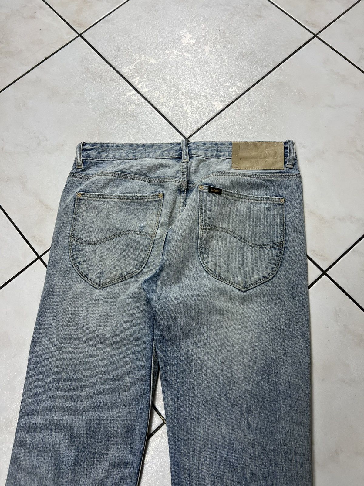 Lee Vintage Lee Slim-L2 dirty mud washed distressed denim jeans Size US 31 - 13 Thumbnail